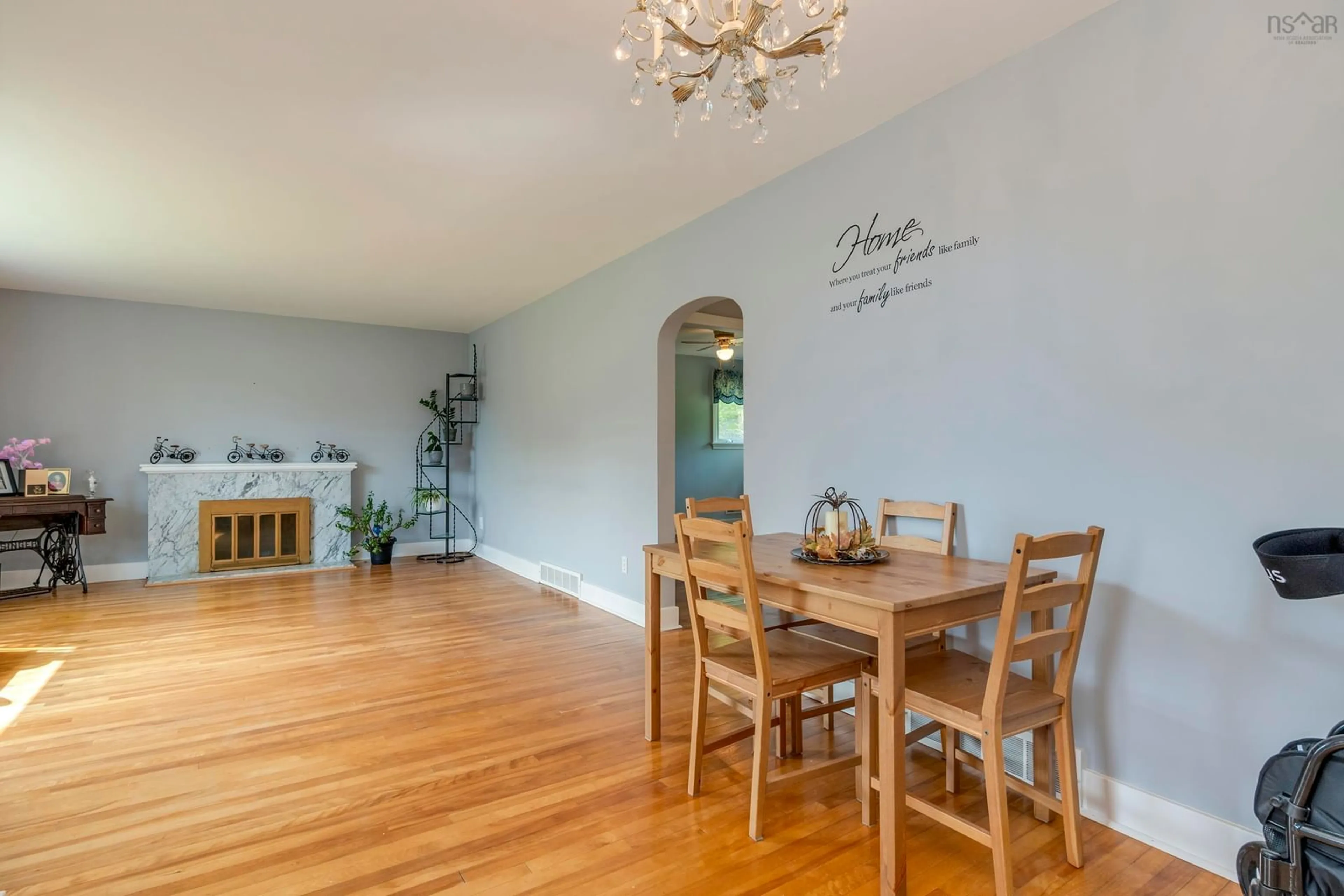 Dining room, wood/laminate floor for 17 Penhorn Dr, Dartmouth Nova Scotia B2Y 3K6