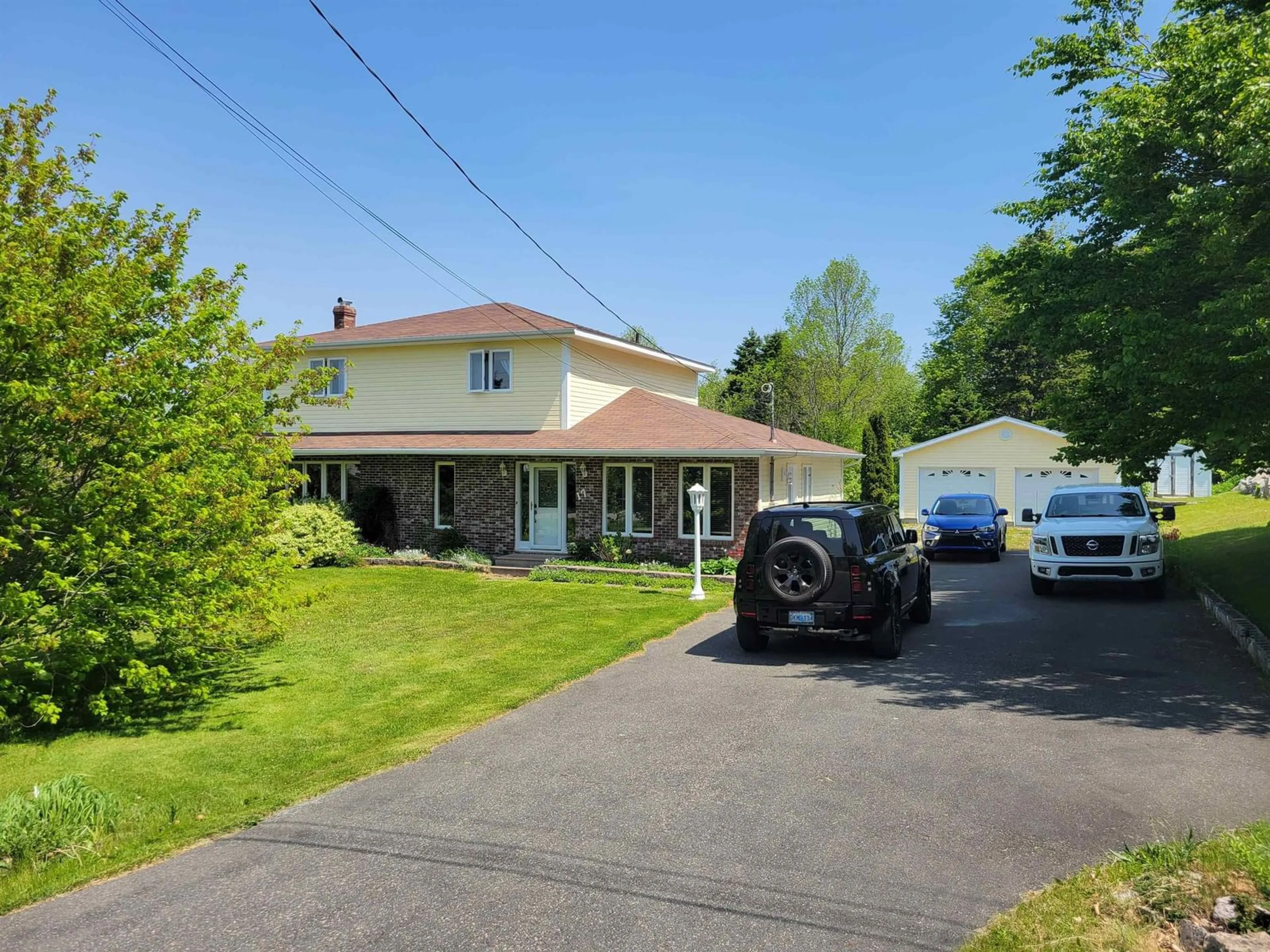 A pic from outside/outdoor area/front of a property/back of a property/a pic from drone, street for 17 Hallmark Crescent Cres, Howie Centre Nova Scotia B1L 1C7