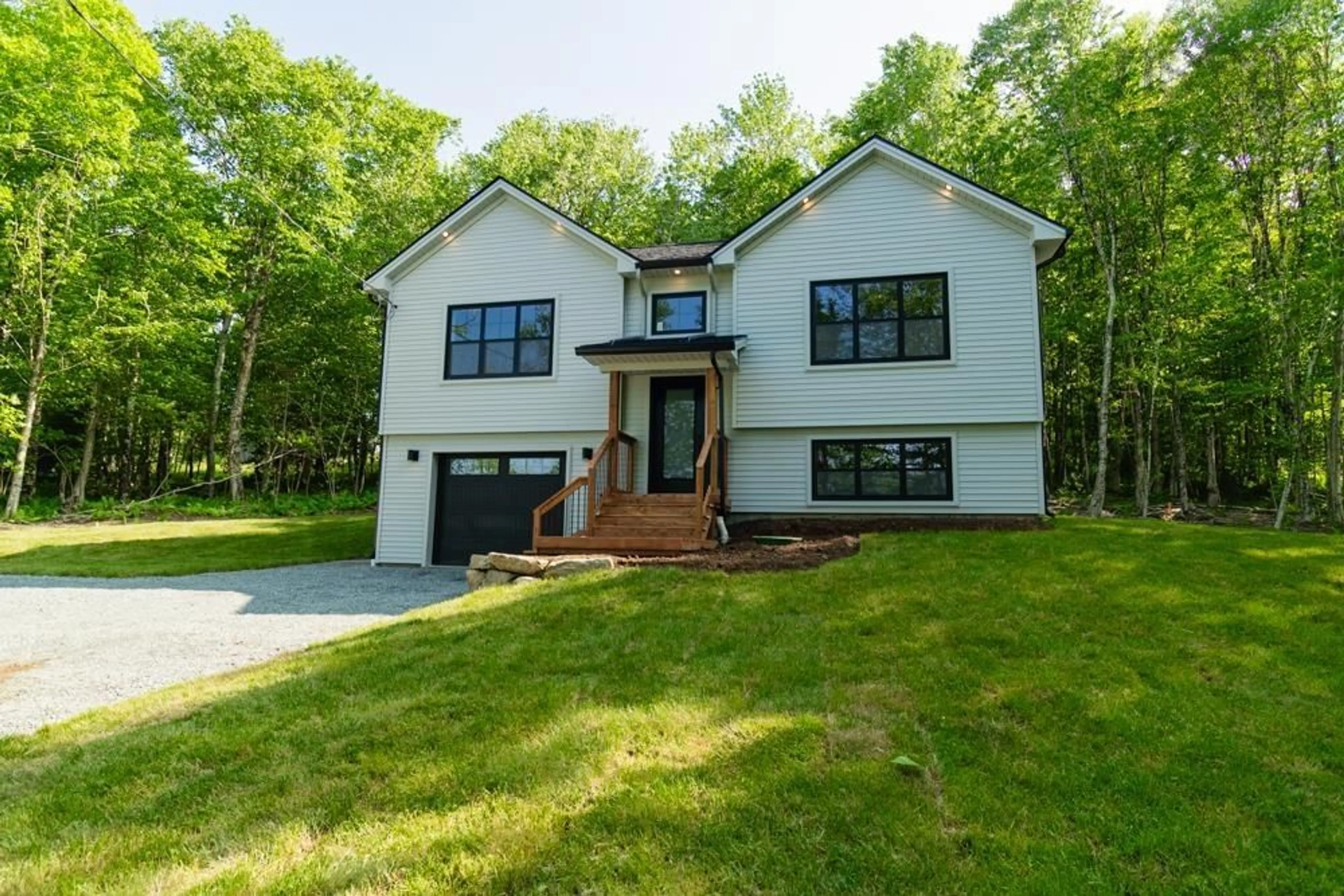 Home with vinyl exterior material, street for 1112 Highway 1, Mount Uniacke Nova Scotia B0N 1Z0