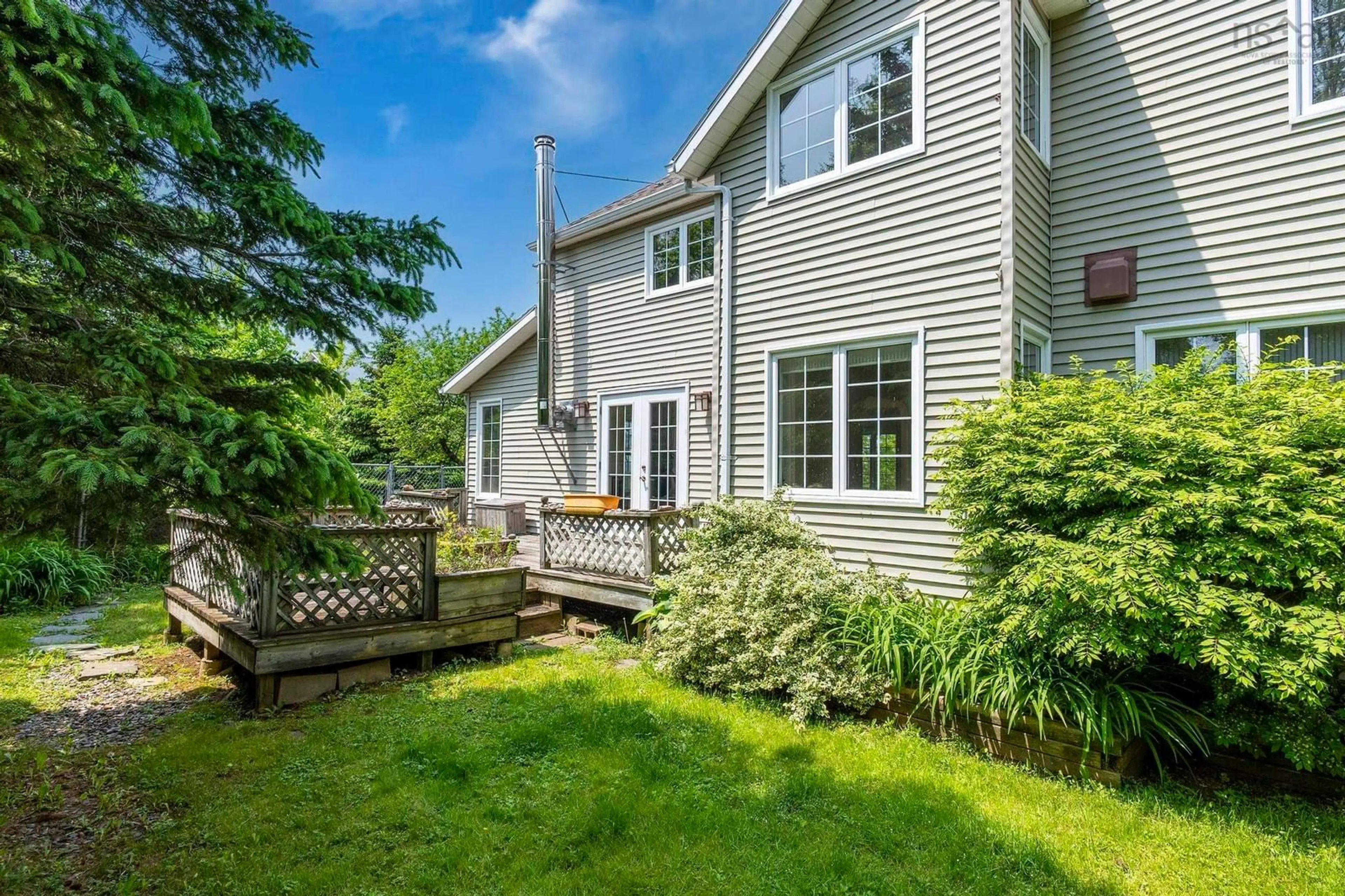 Patio, unknown for 41 Fowler St, Wolfville Nova Scotia B4P 1M5