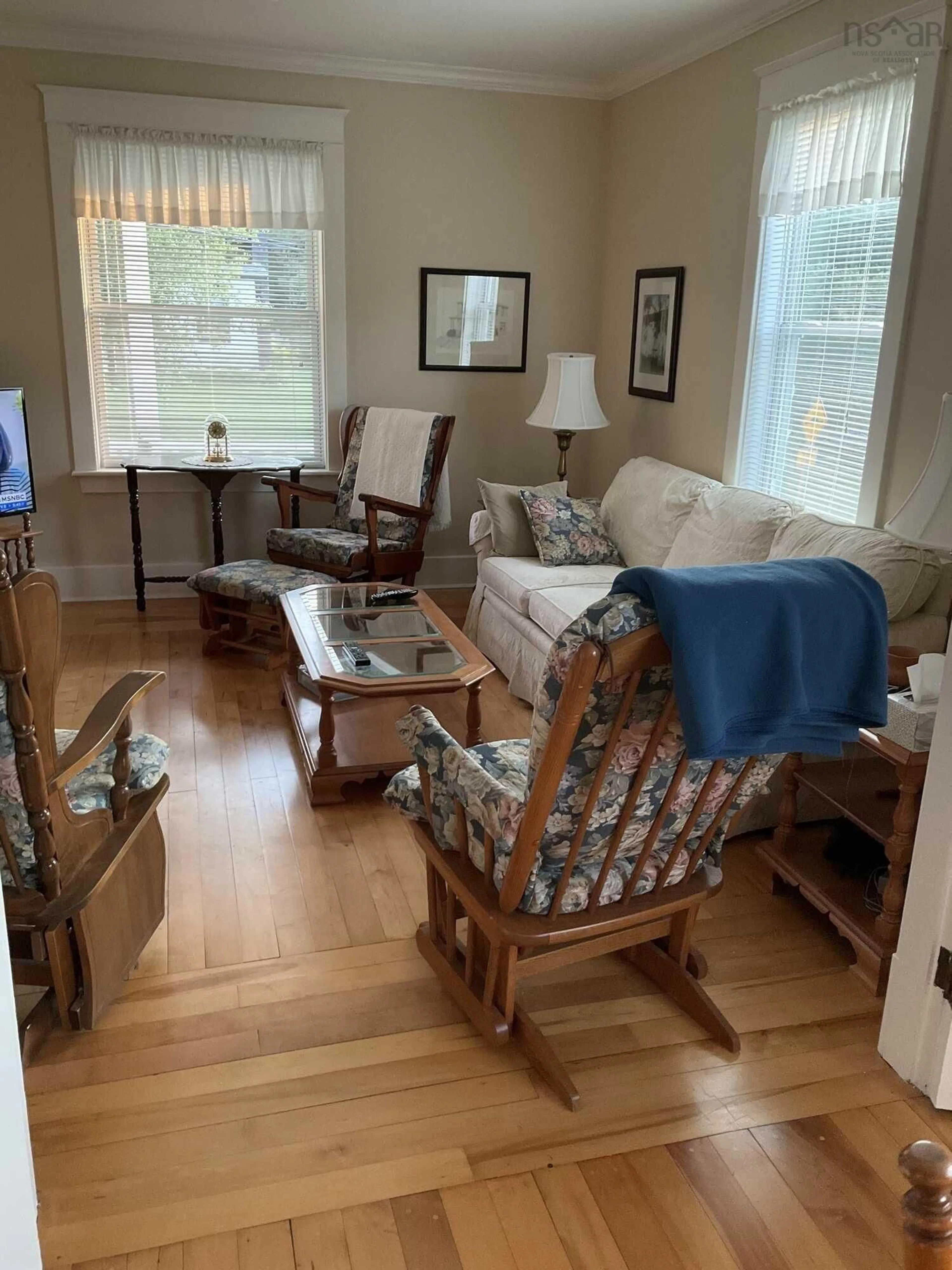 Living room with furniture, unknown for 133 Pleasant St, Mahone Bay Nova Scotia B0J 2E0