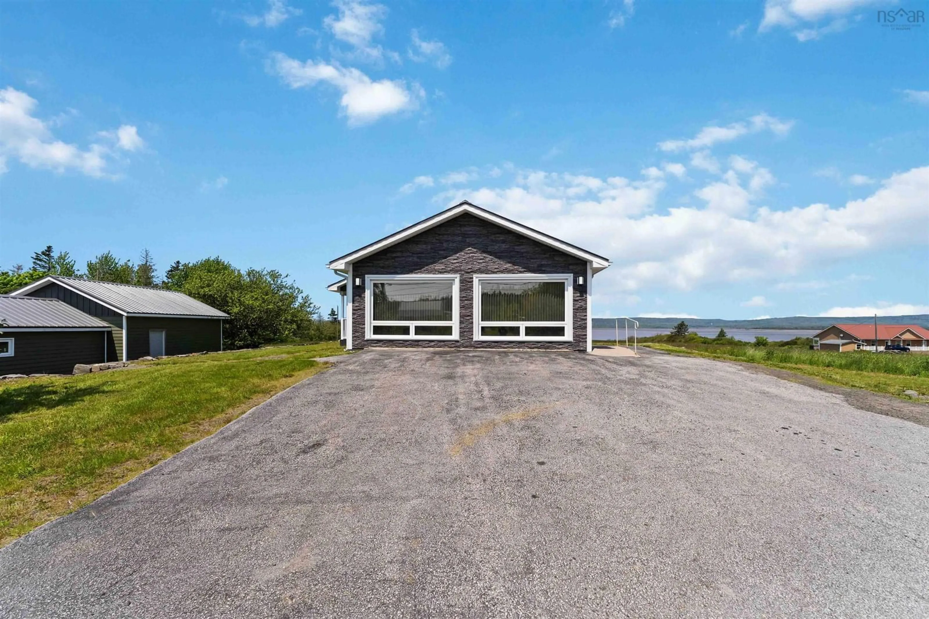 Indoor garage for 8779 Highway 101, Brighton Nova Scotia B0V 1A0