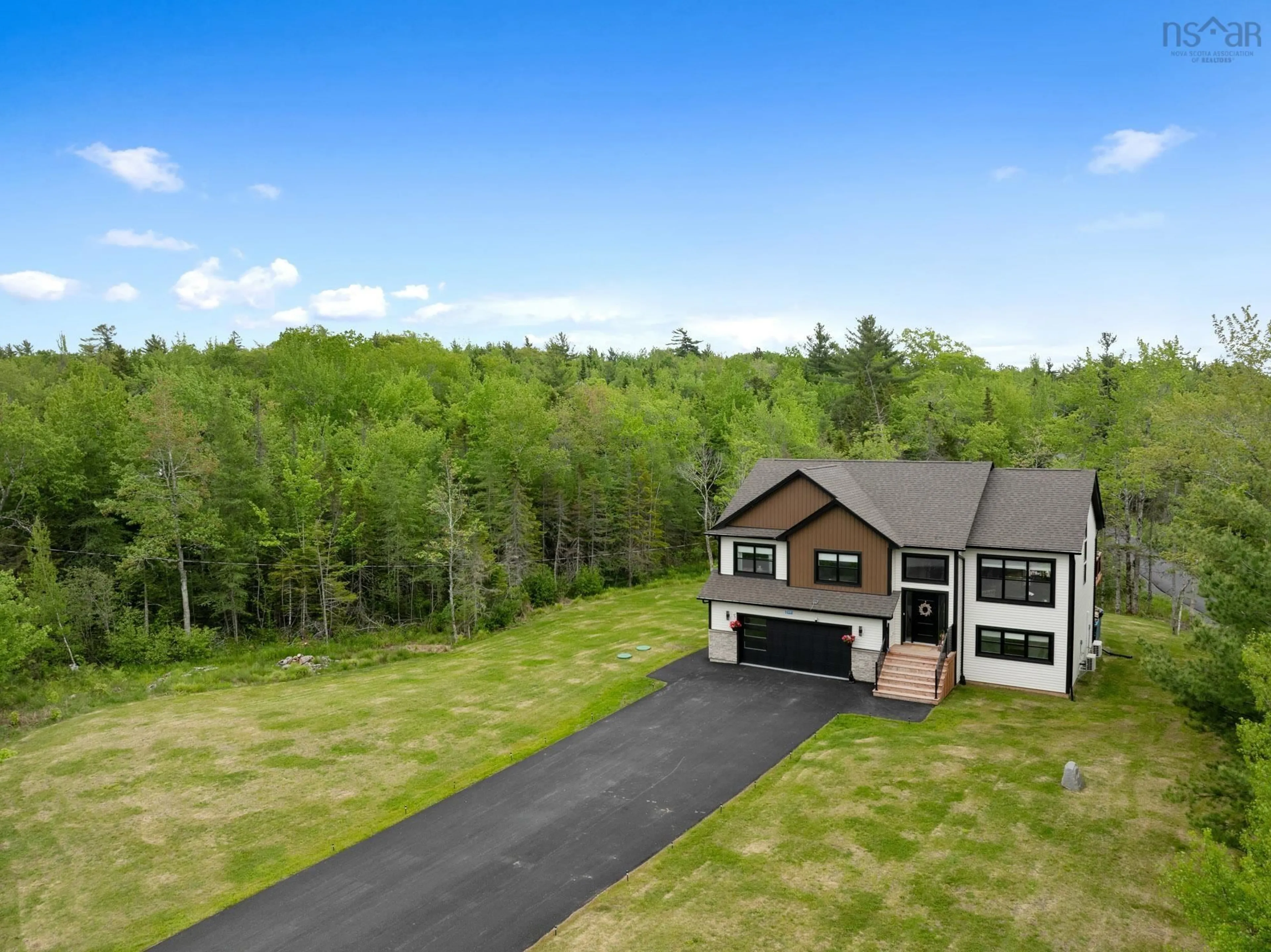 A pic from outside/outdoor area/front of a property/back of a property/a pic from drone, mountain view for 249 Rockcliffe Dr, Enfield Nova Scotia B2T 0G7