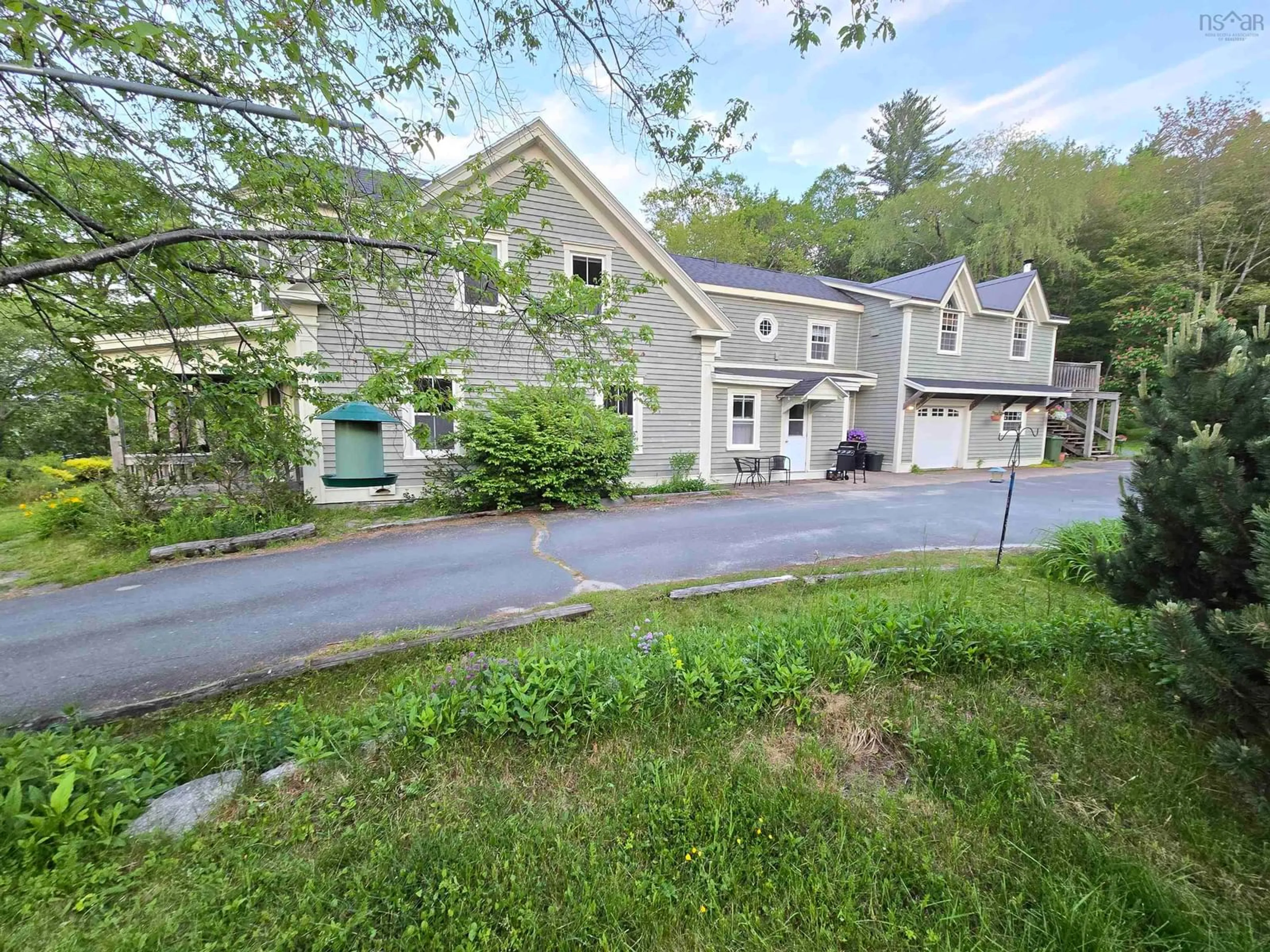 A pic from outside/outdoor area/front of a property/back of a property/a pic from drone, unknown for 57 King St, Bridgewater Nova Scotia B4V 1A1