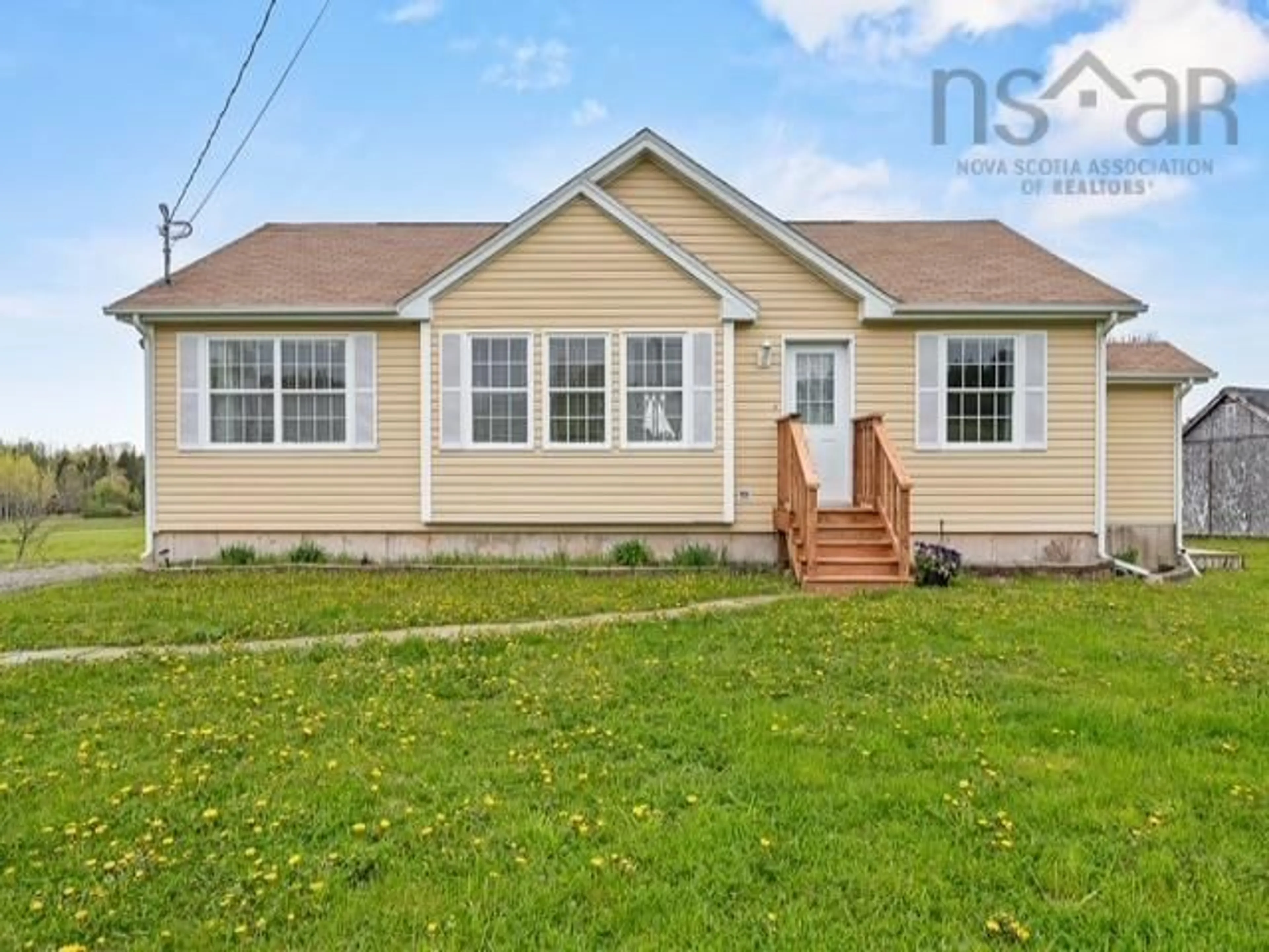 Home with vinyl exterior material, unknown for 3369 Highway 215, Minasville Nova Scotia B0N 2R0