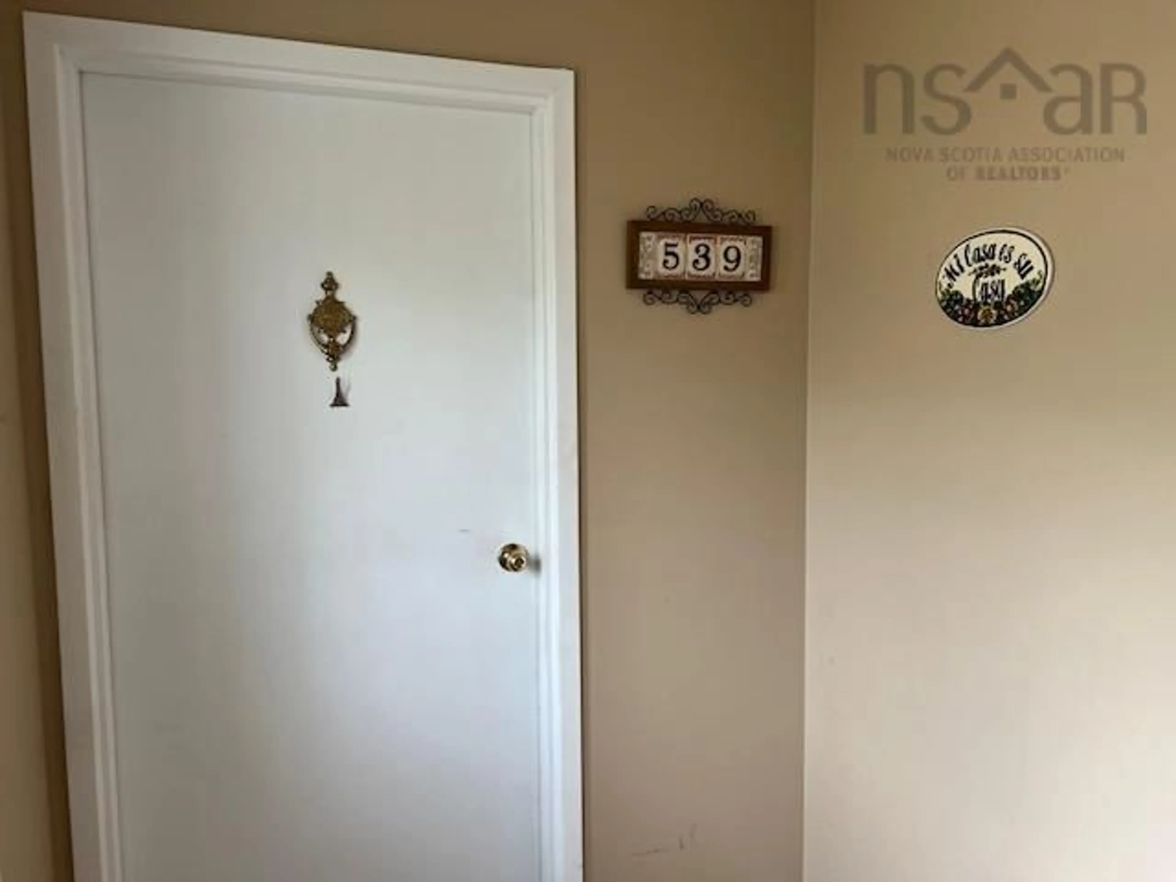 Indoor entryway for 539/541 Truro Heights Rd, Truro Heights Nova Scotia B6L 1Y2