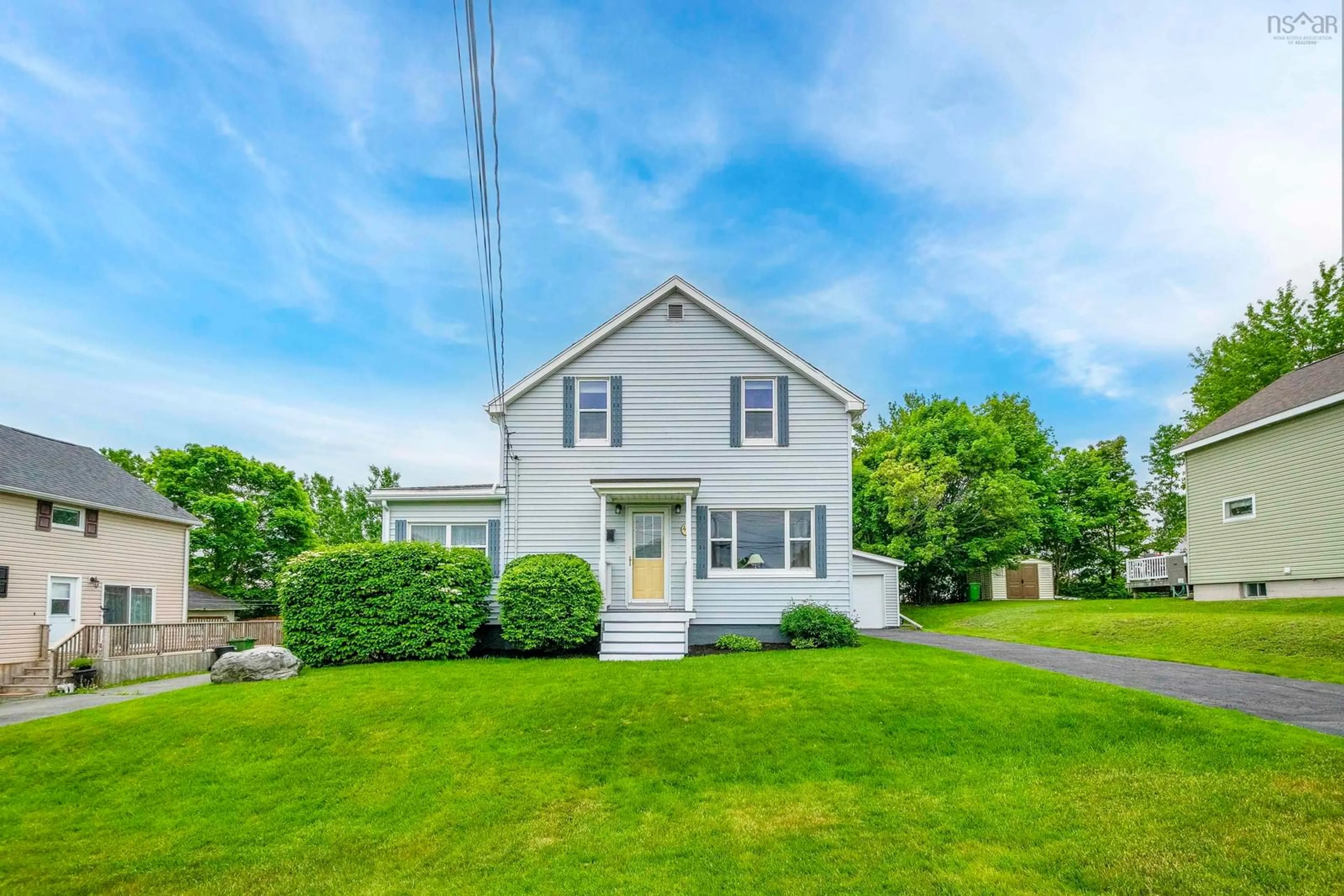 Home with vinyl exterior material, street for 45 Belmont Ave, Stellarton Nova Scotia B0K 1S0
