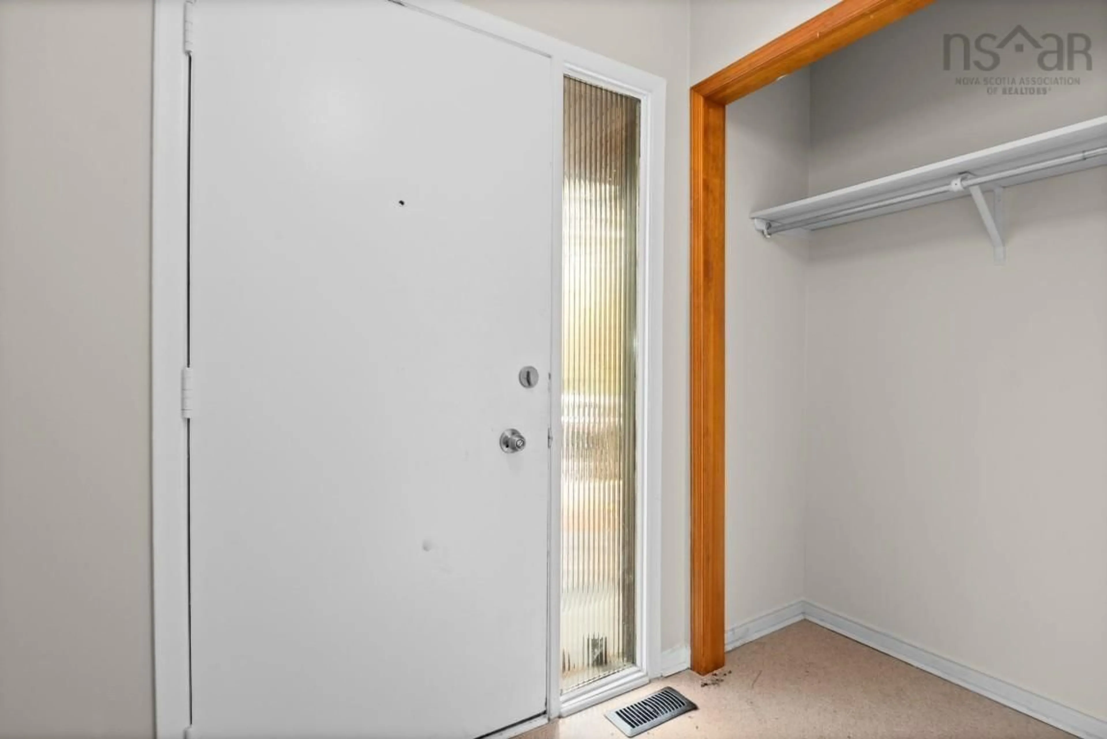 Indoor entryway for 36 Chelsea Lane, Halifax Nova Scotia B3M 1K9