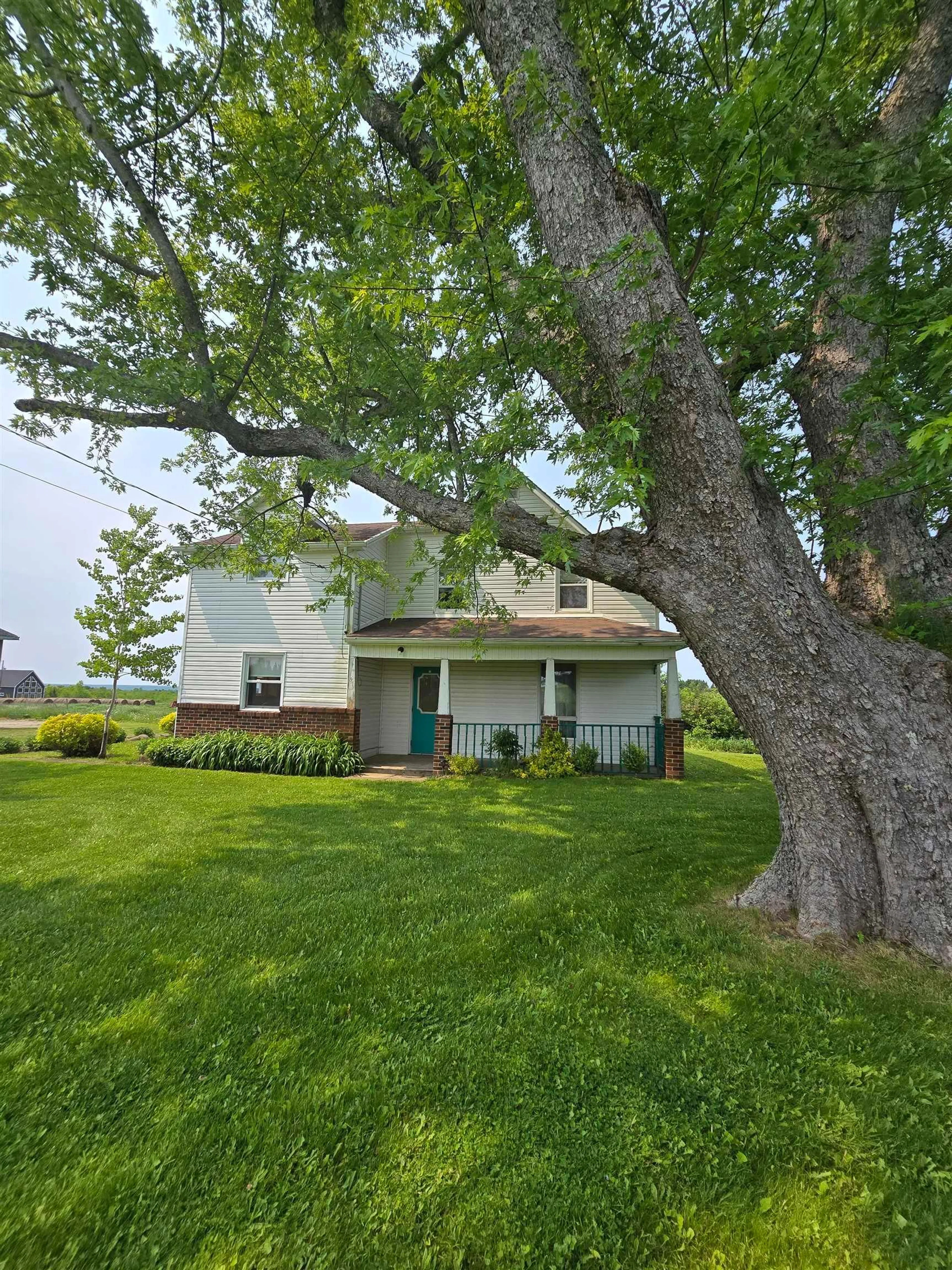 A pic from outside/outdoor area/front of a property/back of a property/a pic from drone, street for 4105 Hwy 316, St Andrew's Nova Scotia B2G 2L4