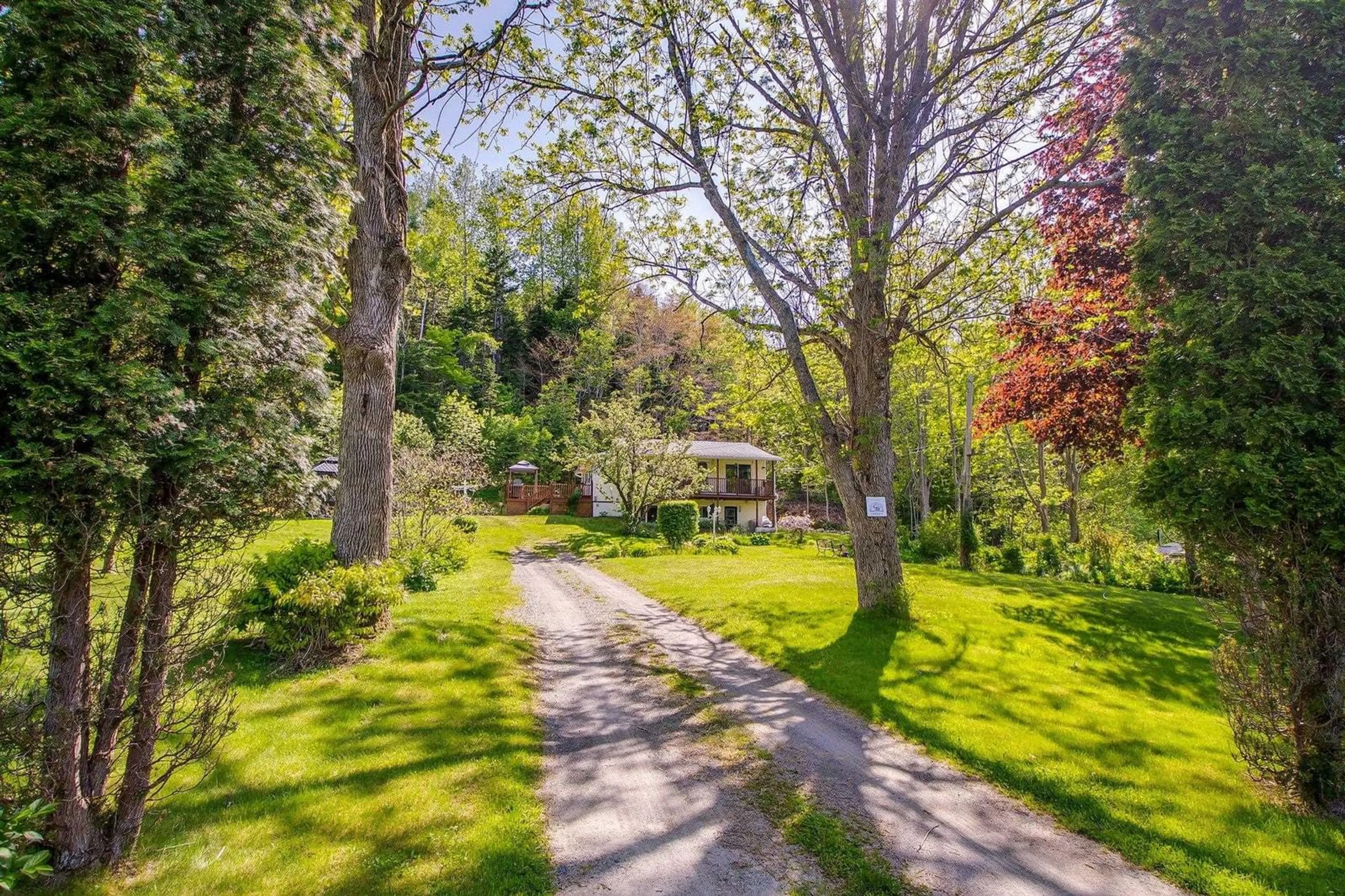 A pic from outside/outdoor area/front of a property/back of a property/a pic from drone, unknown for 226 Clementsport Rd, Clementsport Nova Scotia B0S 1E0