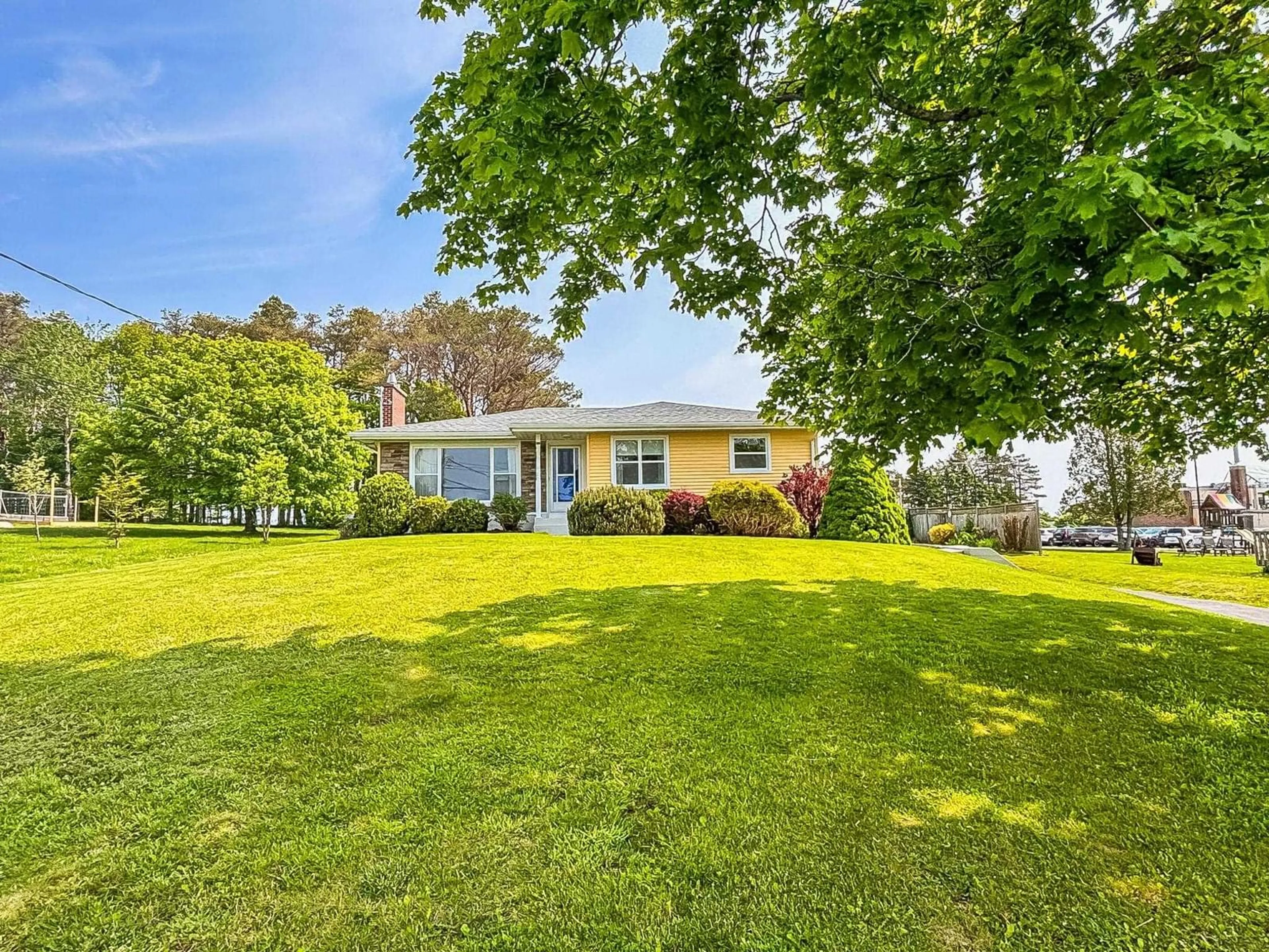 A pic from outside/outdoor area/front of a property/back of a property/a pic from drone, water/lake/river/ocean view for 266 Green St, Lunenburg Nova Scotia B0J 2C0