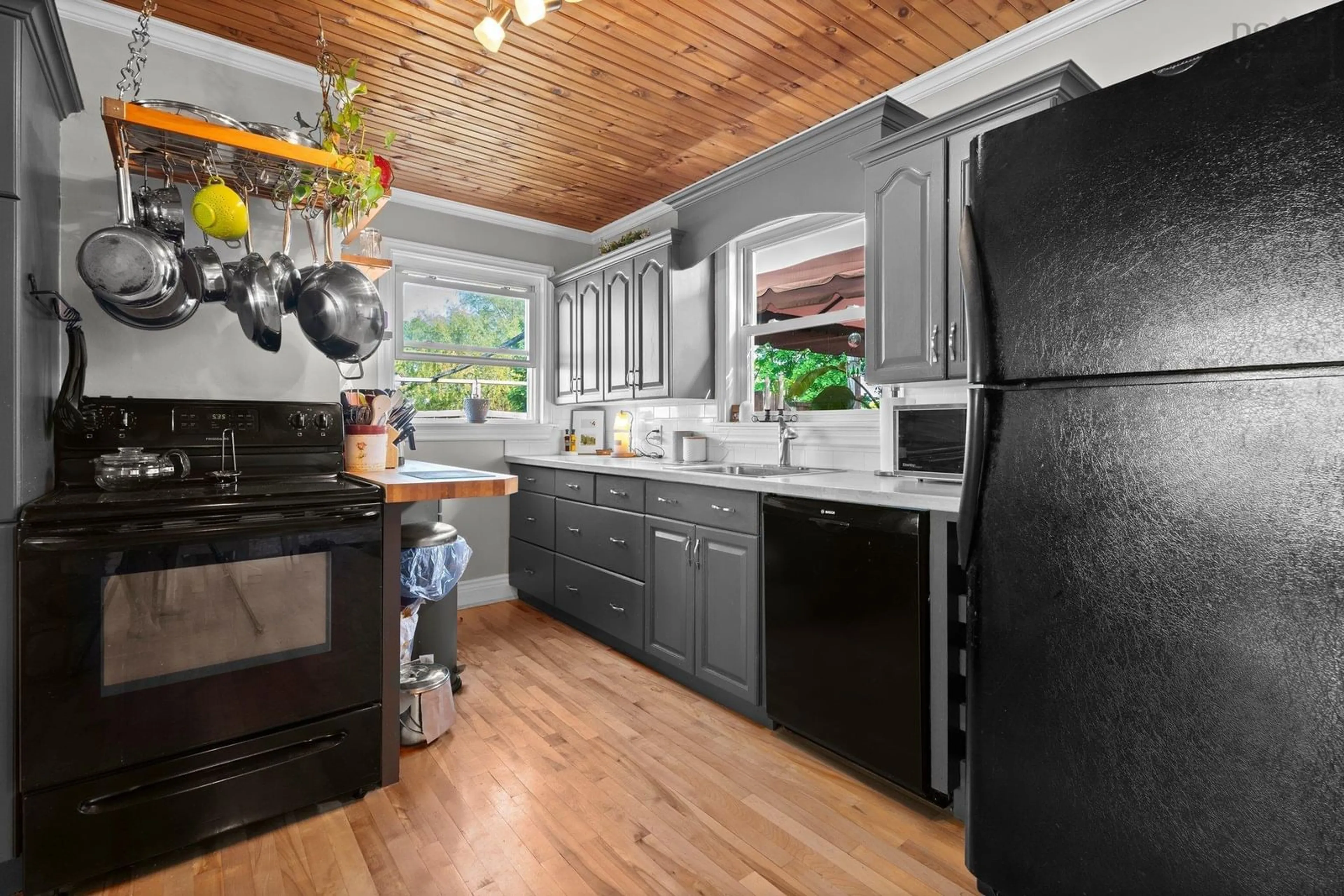Open concept kitchen, unknown for 11 Maple Ave, Hantsport Nova Scotia B0P 1P0
