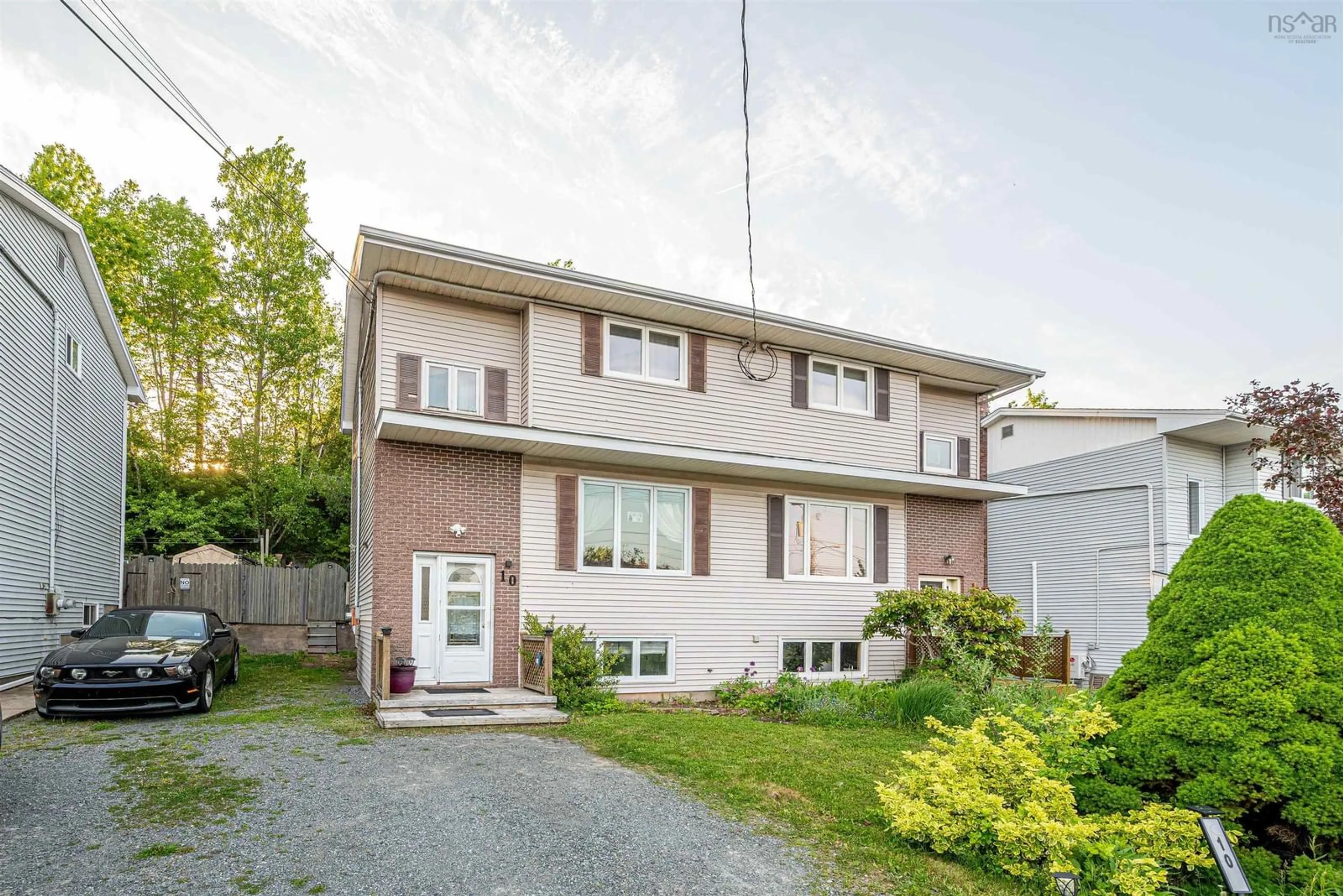 Unknown for 10 Lindsay Crt, Lower Sackville Nova Scotia B4E 2J9