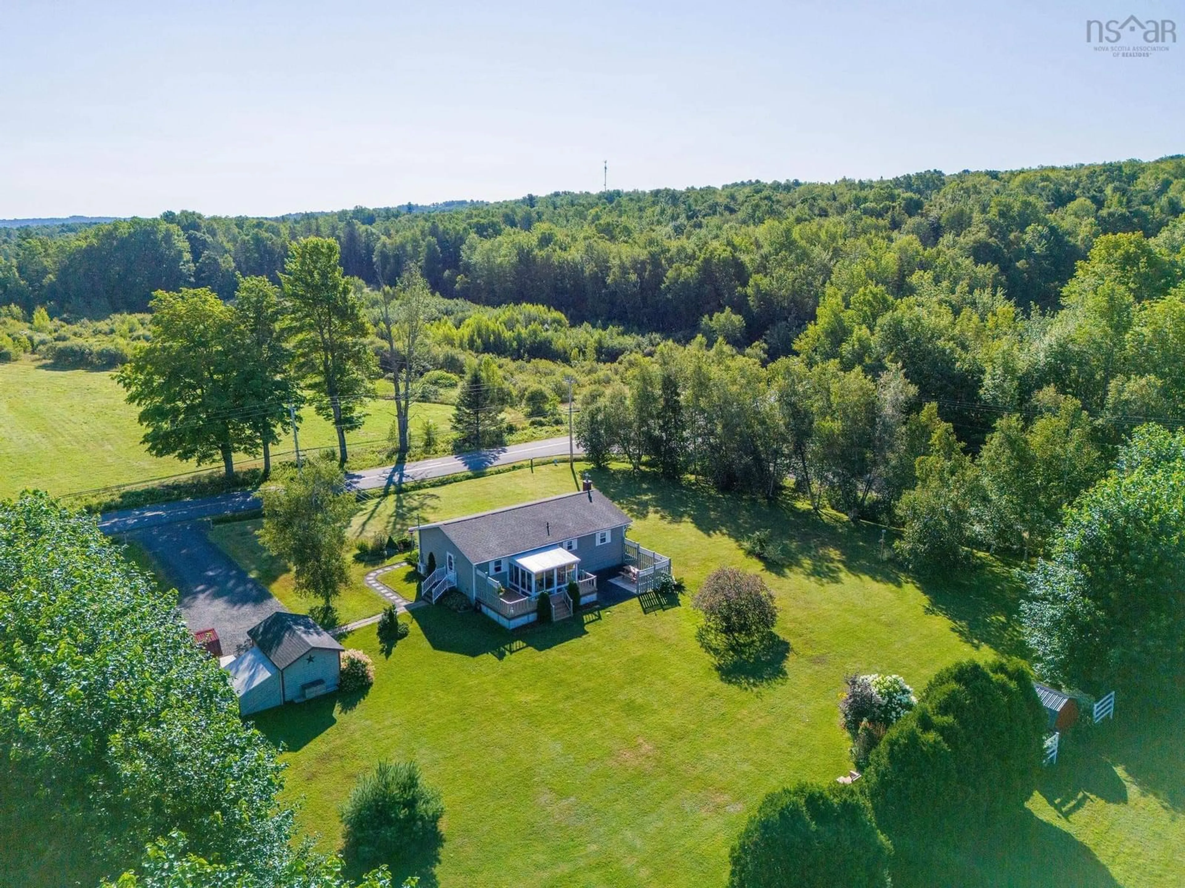 A pic from outside/outdoor area/front of a property/back of a property/a pic from drone, water/lake/river/ocean view for 595 Tremont Mountain Road, Tremont Nova Scotia B0P 1R0