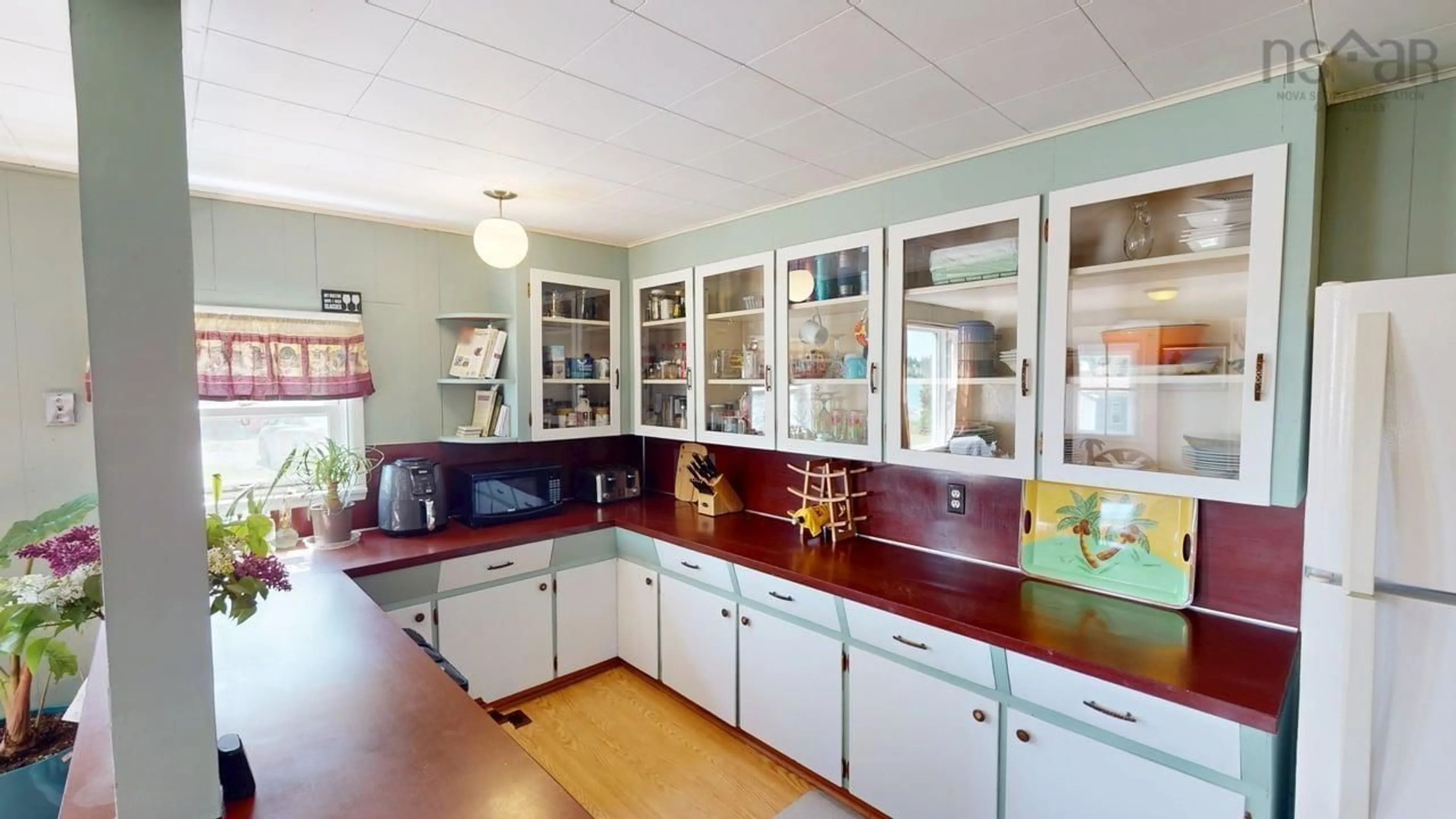 Open concept kitchen, unknown for 9399 Ns-16, Cooks Cove Nova Scotia B0H 1N0