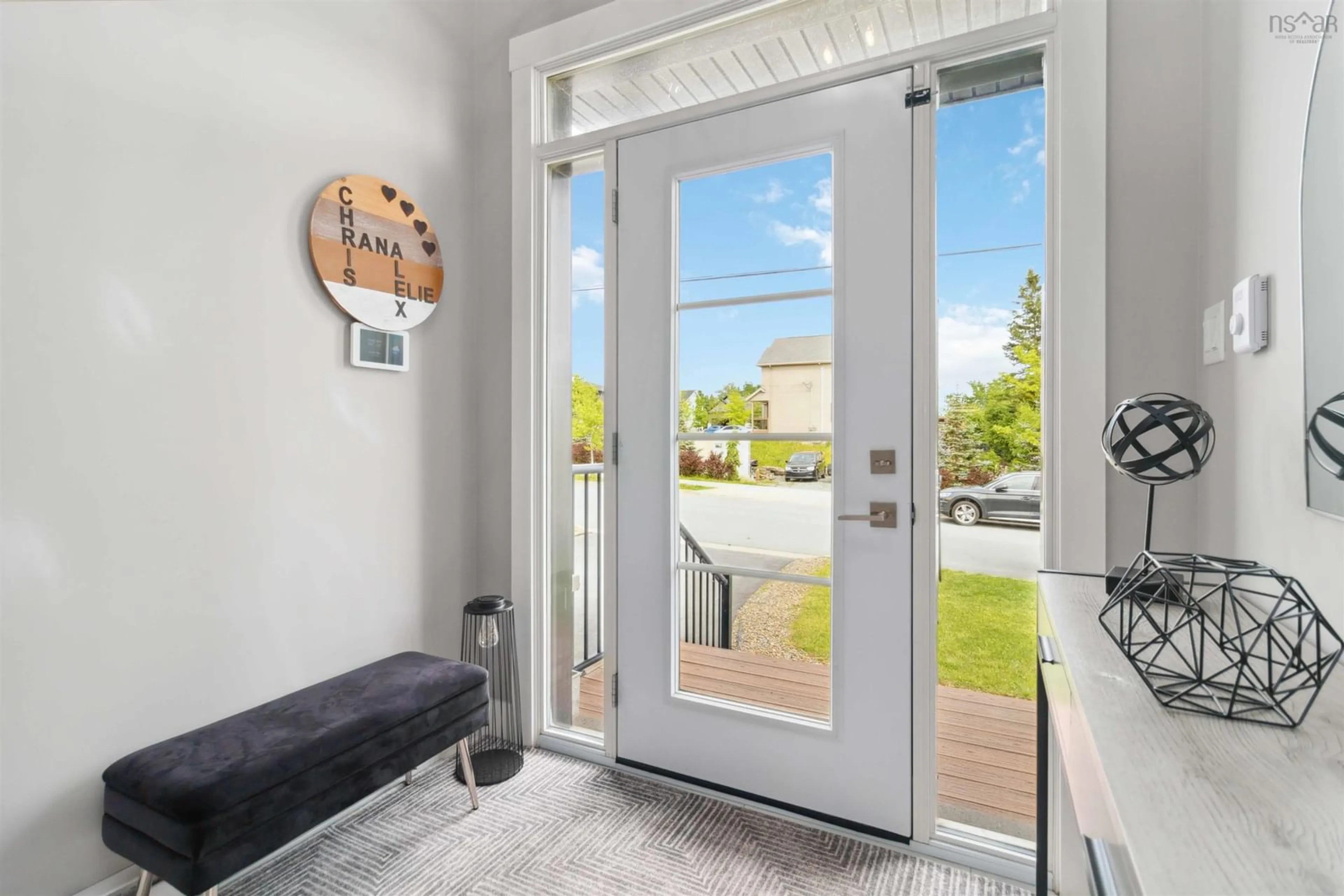Indoor entryway for 98 Hamilton Dr, Middle Sackville Nova Scotia B4E 0S6