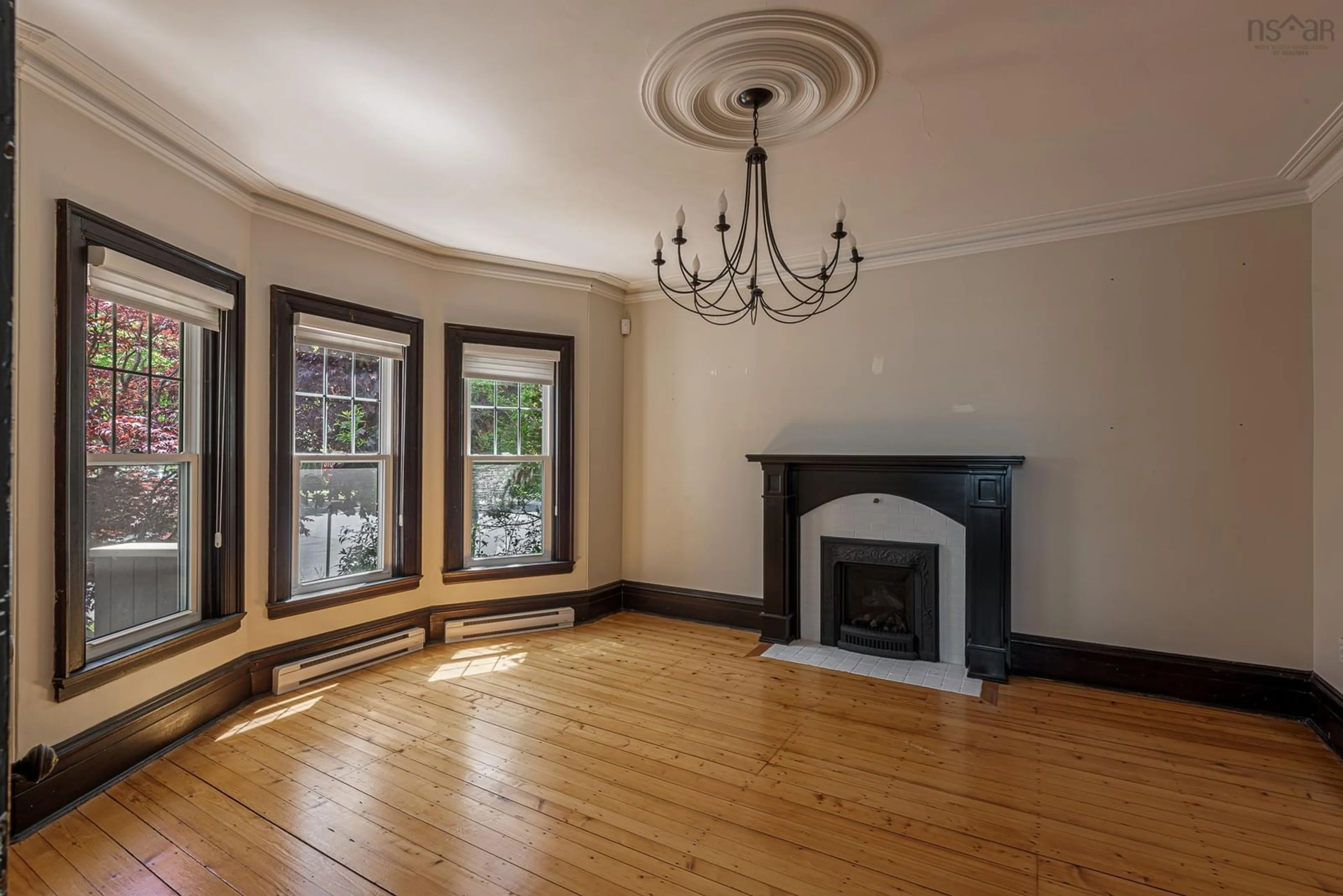 A pic of a room for 5555 Atlantic St, South End Nova Scotia B3H 1P4