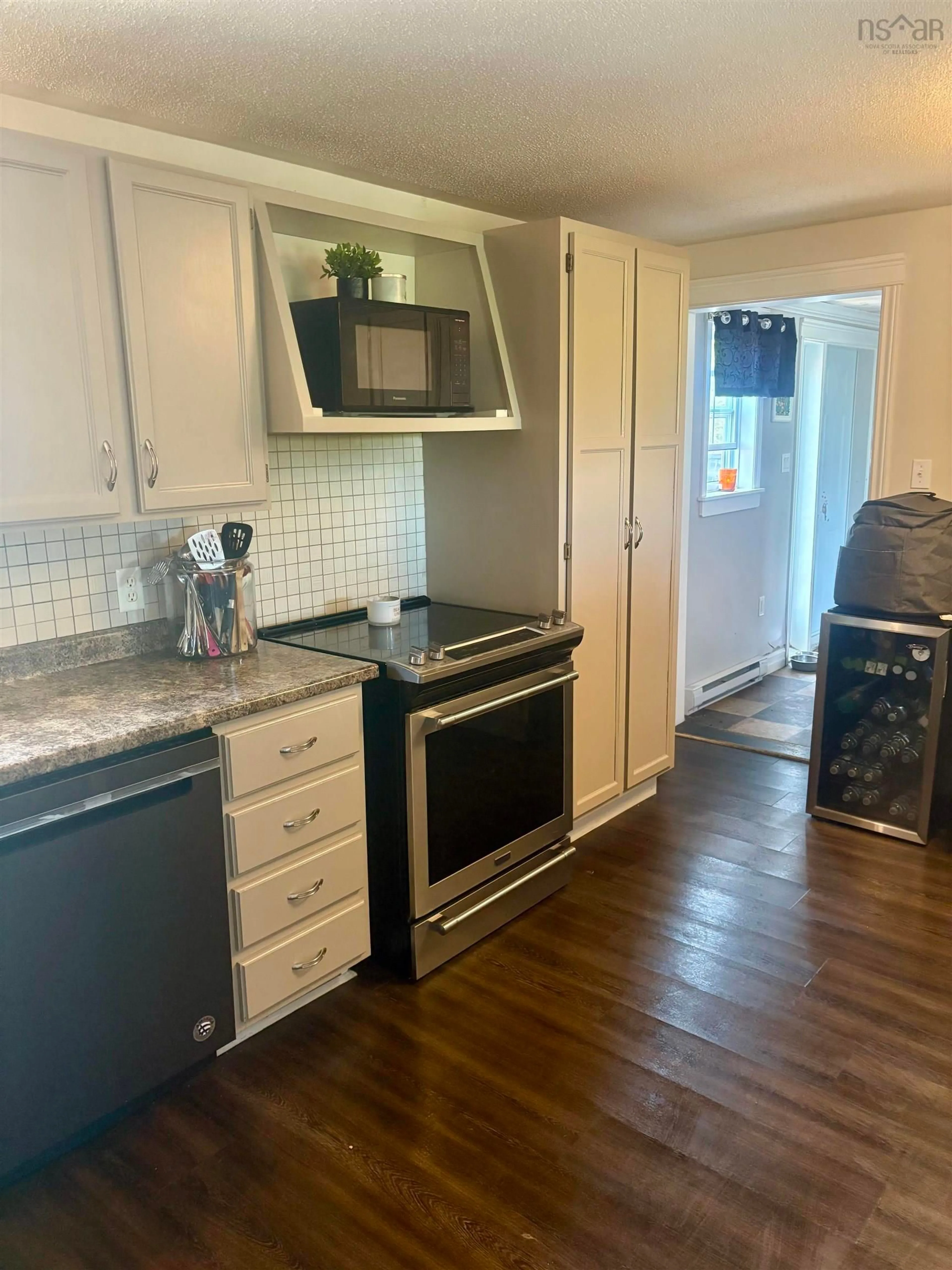 Standard kitchen, unknown for 57 Tea Chest, Lower Sandy Point Nova Scotia B0T 1W0