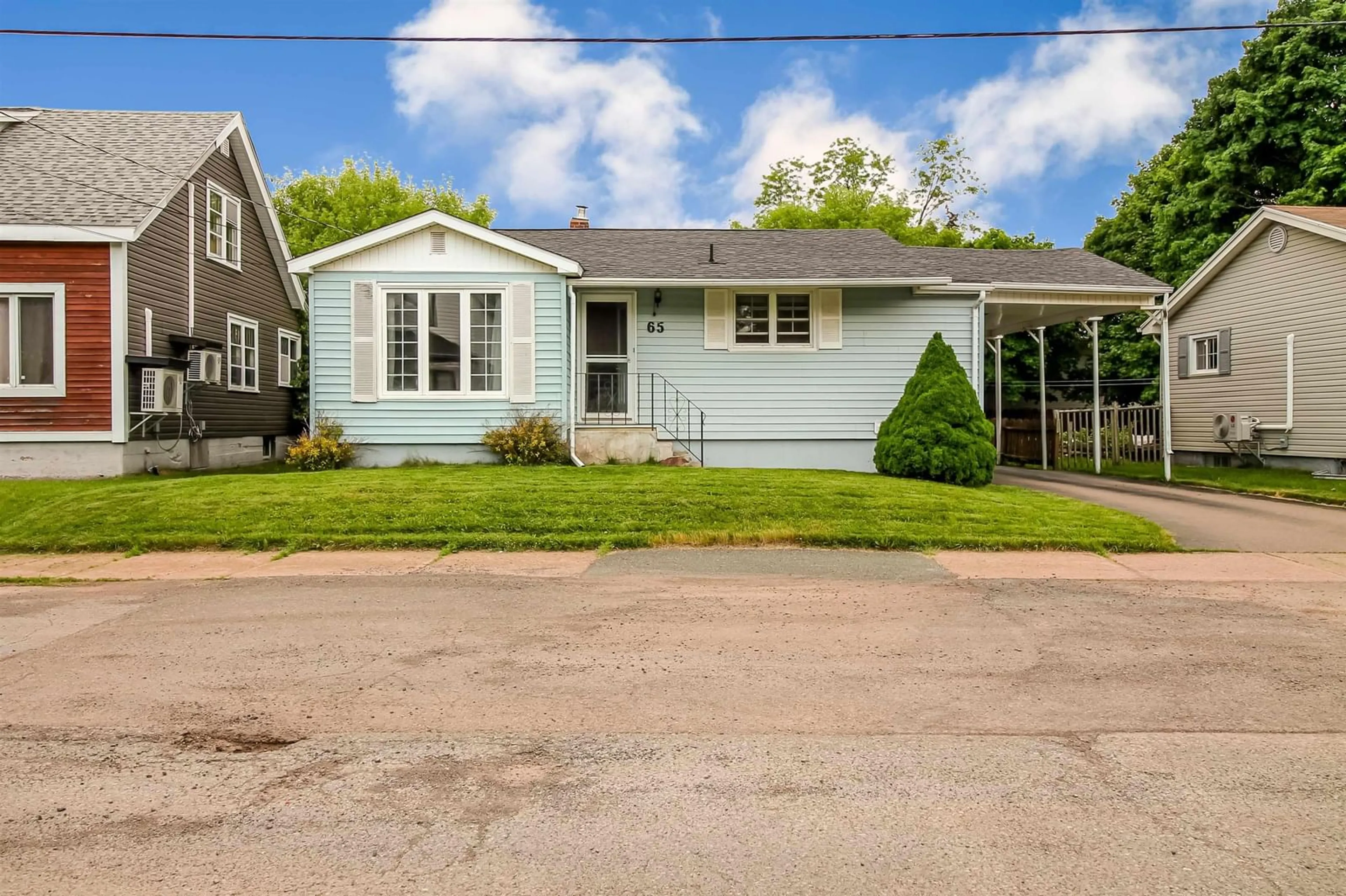 Home with vinyl exterior material, street for 65 Centre St, Truro Nova Scotia B2N 2K1