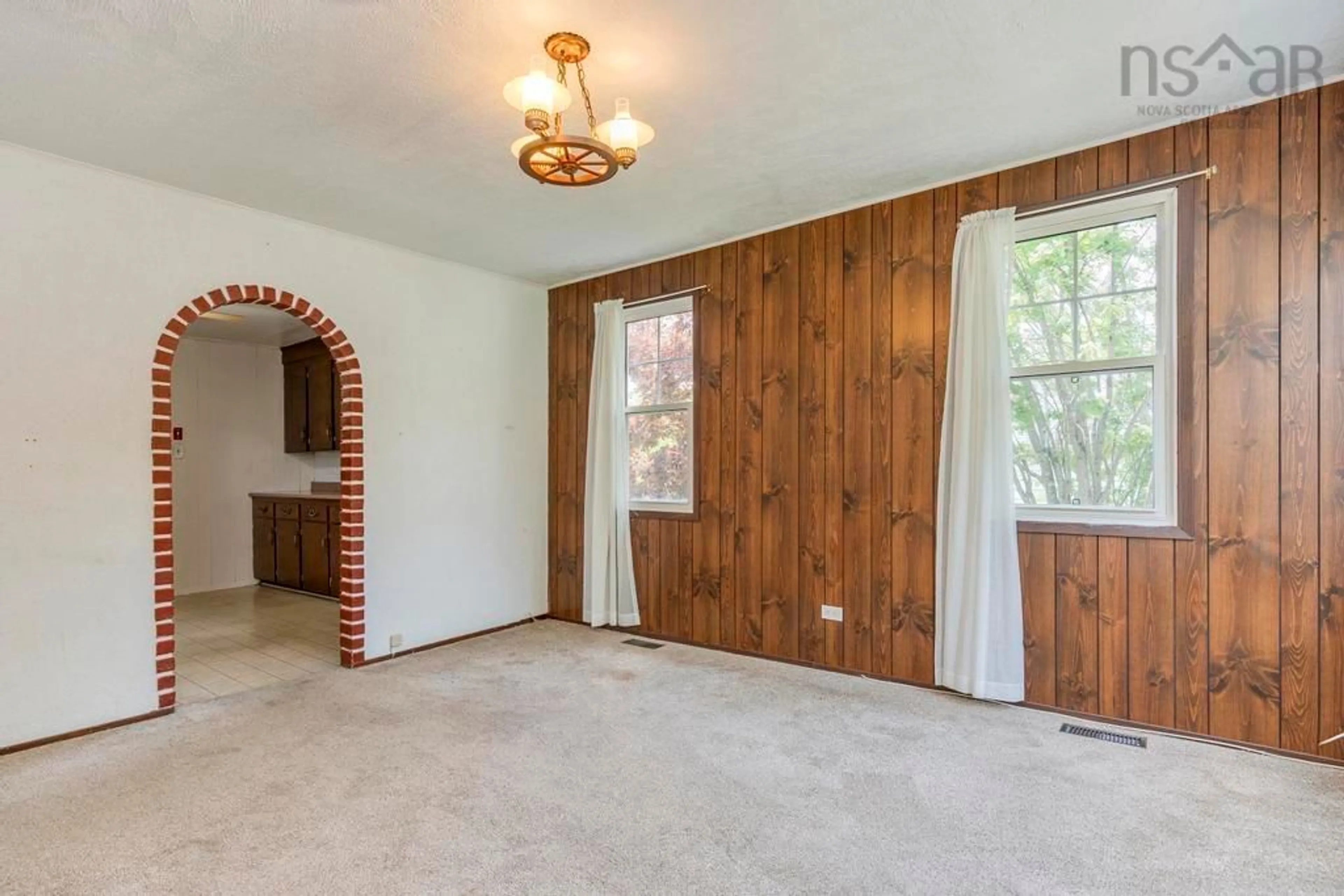 A pic of a room for 10 Courtney Rd, Dartmouth Nova Scotia B3A 4B8