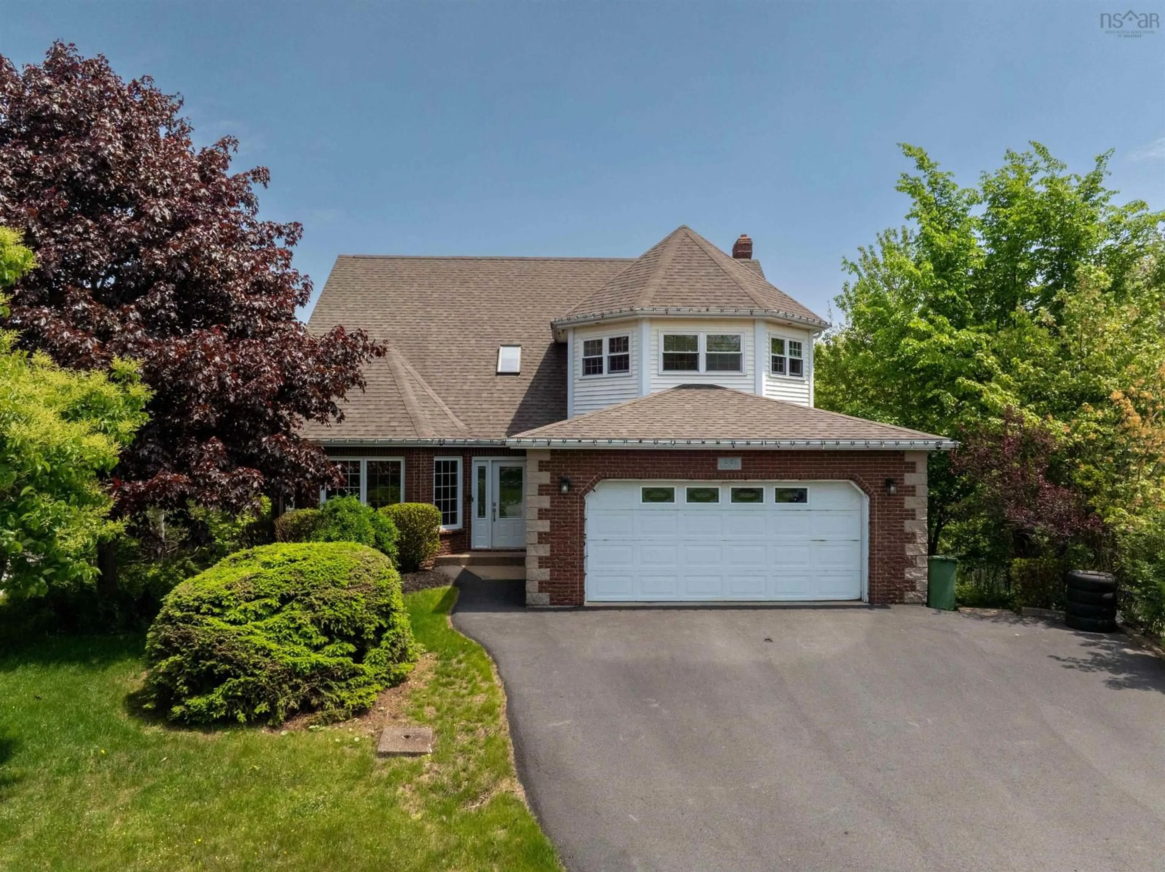 Home with vinyl exterior material, street for 35 Castlewood Dr, Cole Harbour Nova Scotia B2V 2R3