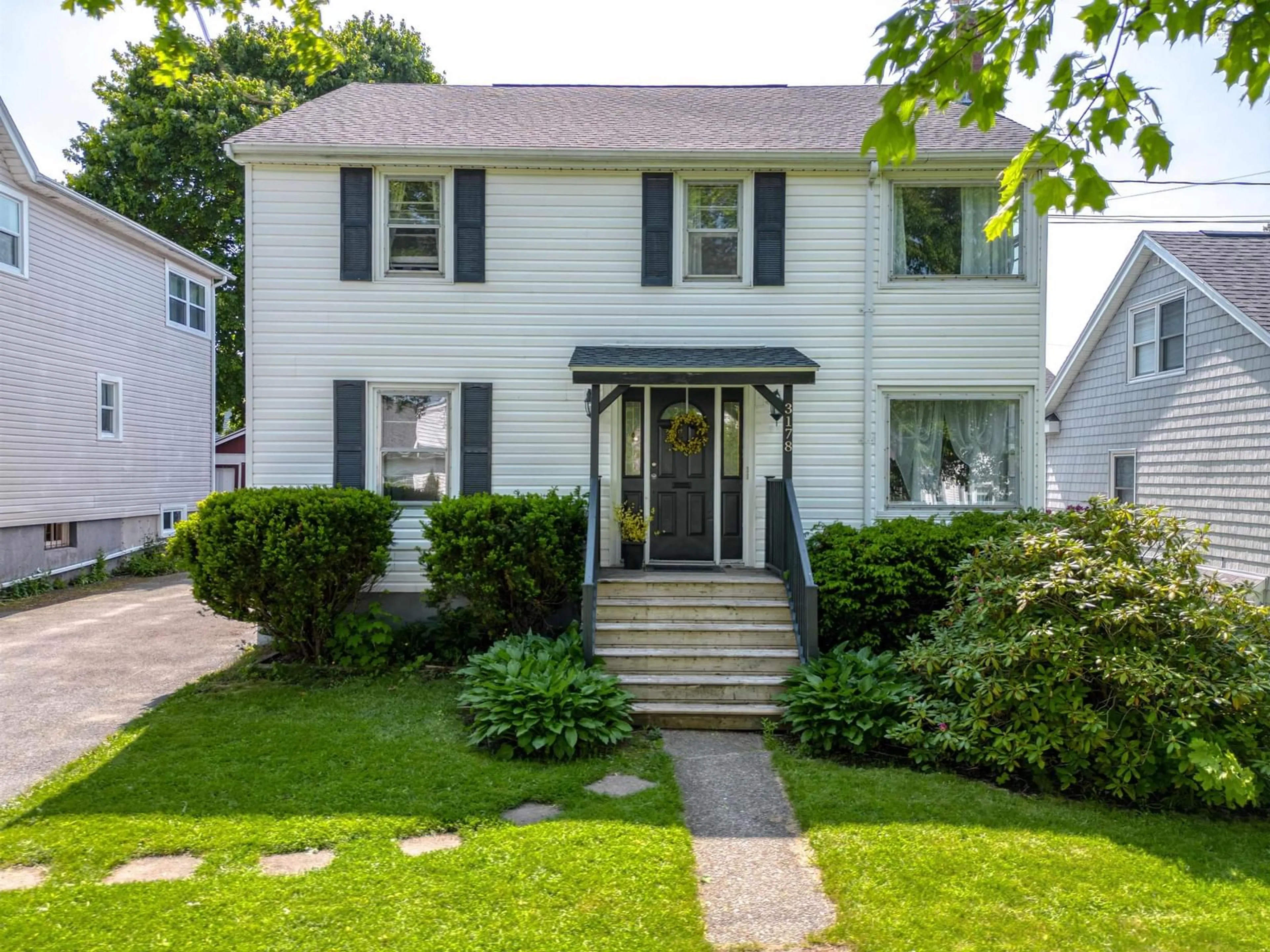Home with vinyl exterior material, street for 3178 Mayfield Ave, Halifax Nova Scotia B3L 4B2