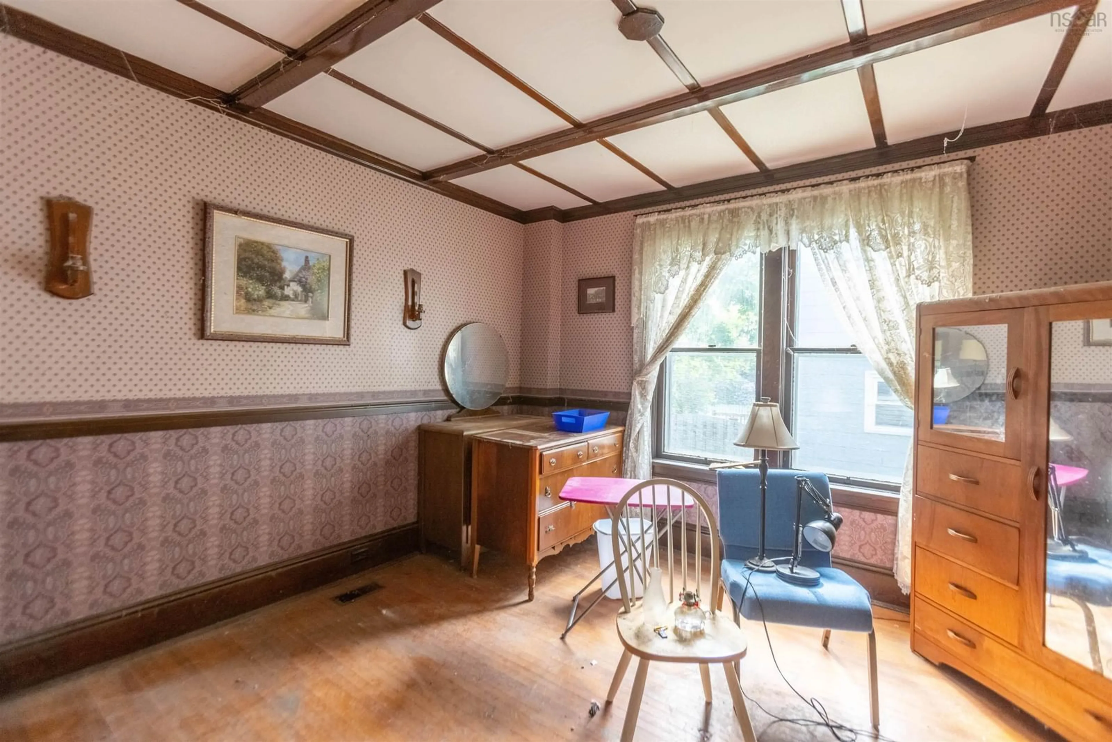 Dining room, unknown for 34 Clarence St, Amherst Nova Scotia B4H 3P1