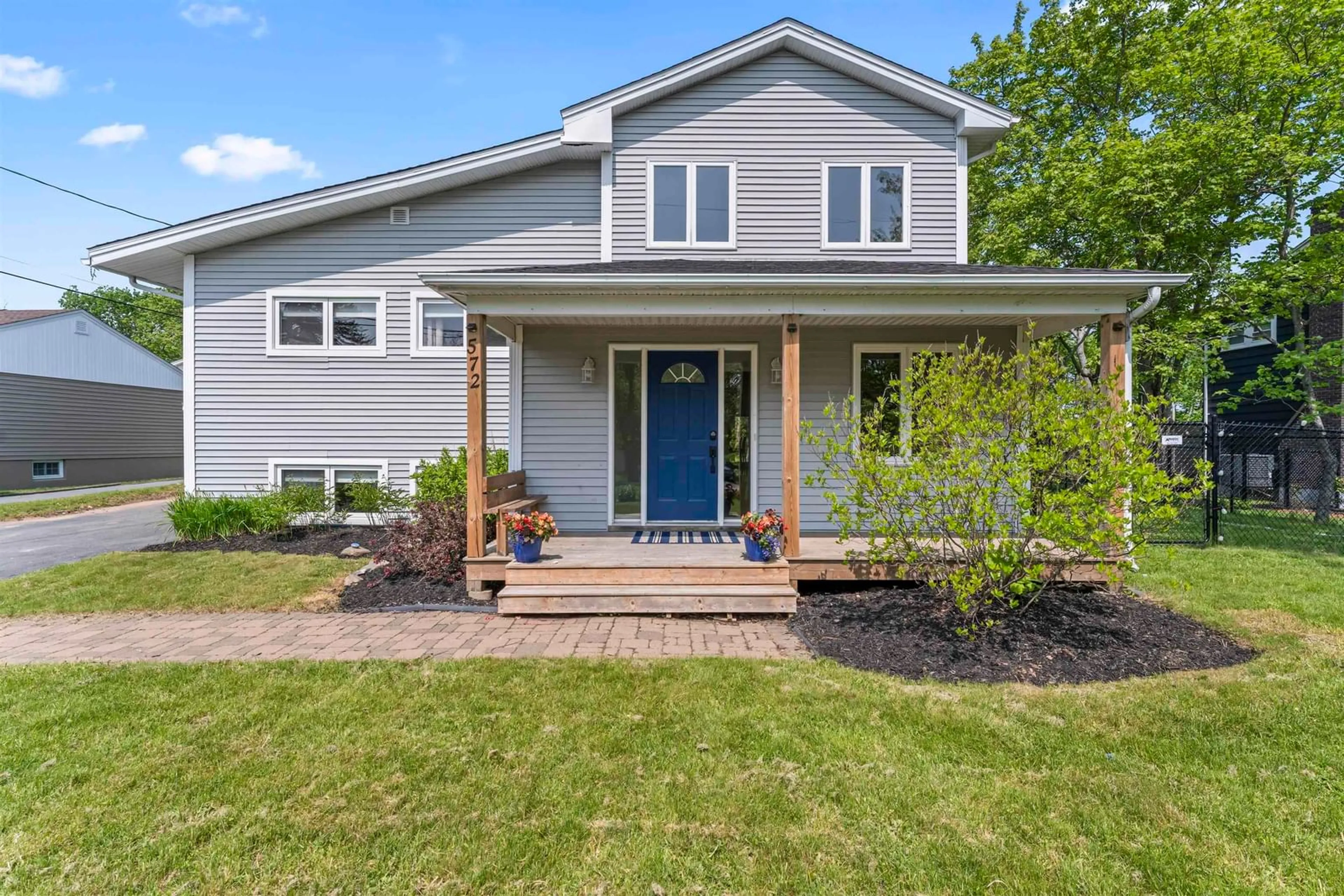 Home with vinyl exterior material, street for 572 Basinview Dr, Bedford Nova Scotia B4A 1T7