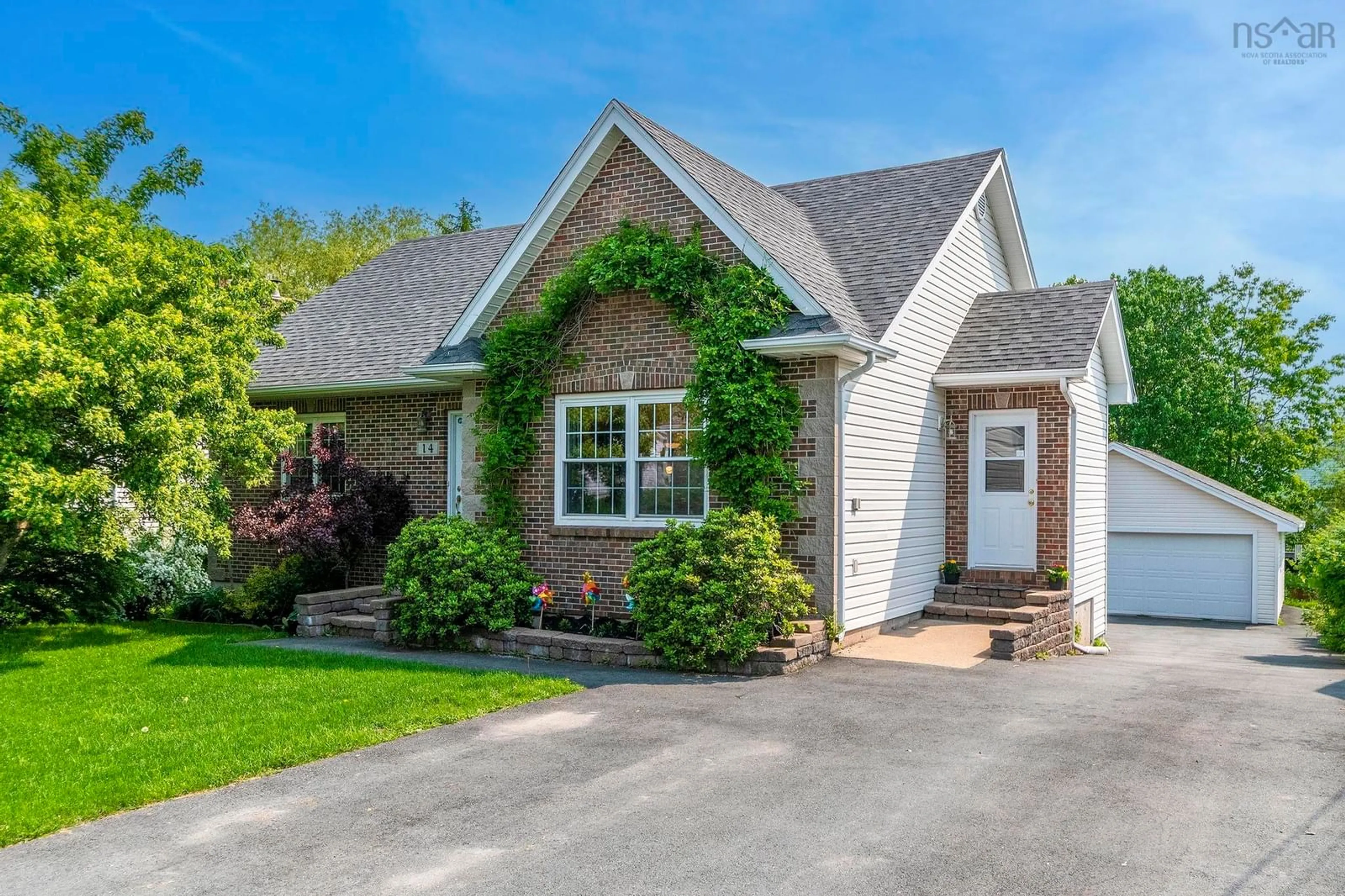 Home with brick exterior material, street for 14 Churchill Downs Cir, Lower Sackville Nova Scotia B4E 2H8