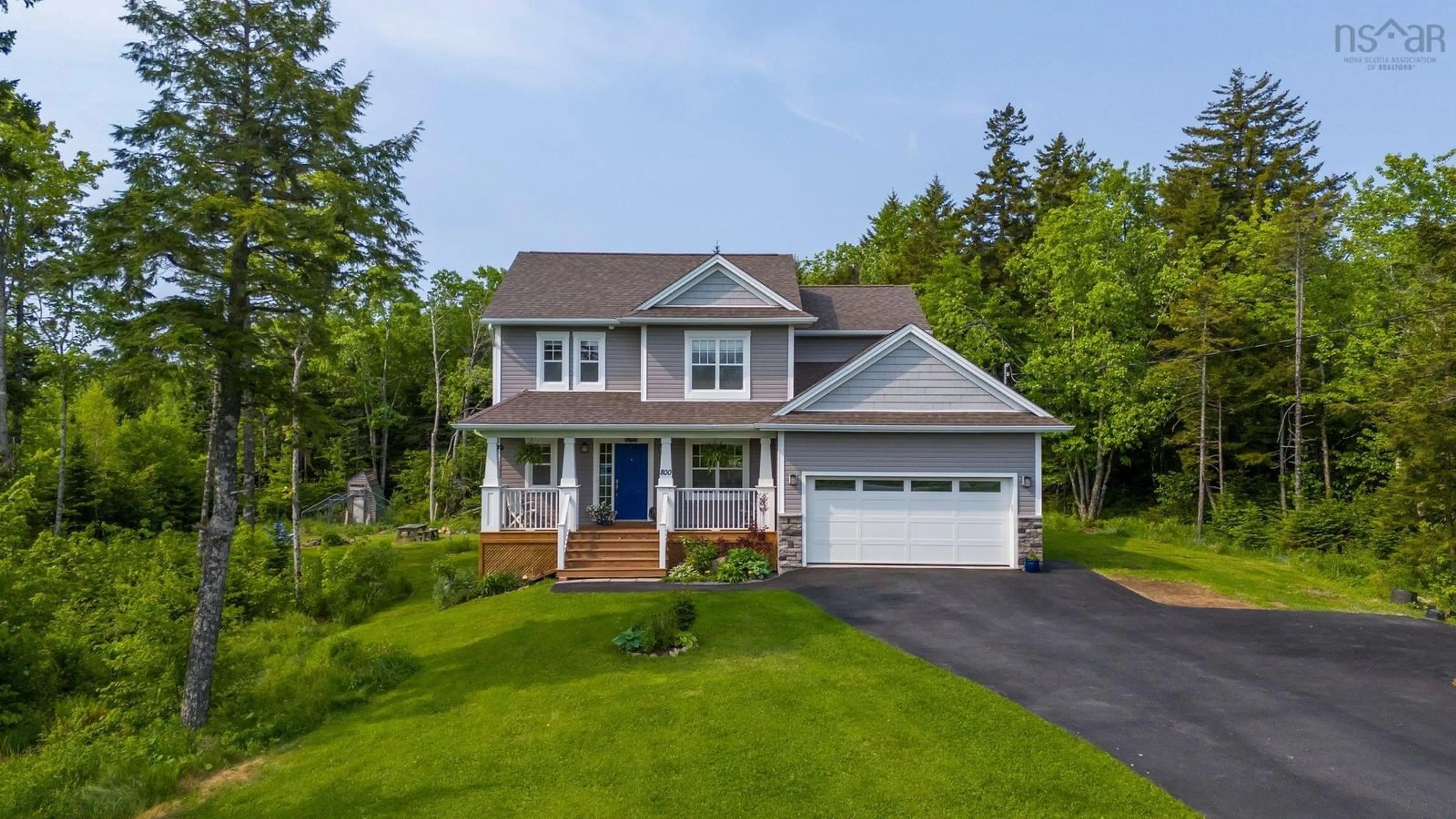 Home with vinyl exterior material, street for 800 Viscount Run, Upper Hammonds Plains Nova Scotia B4B 0J9