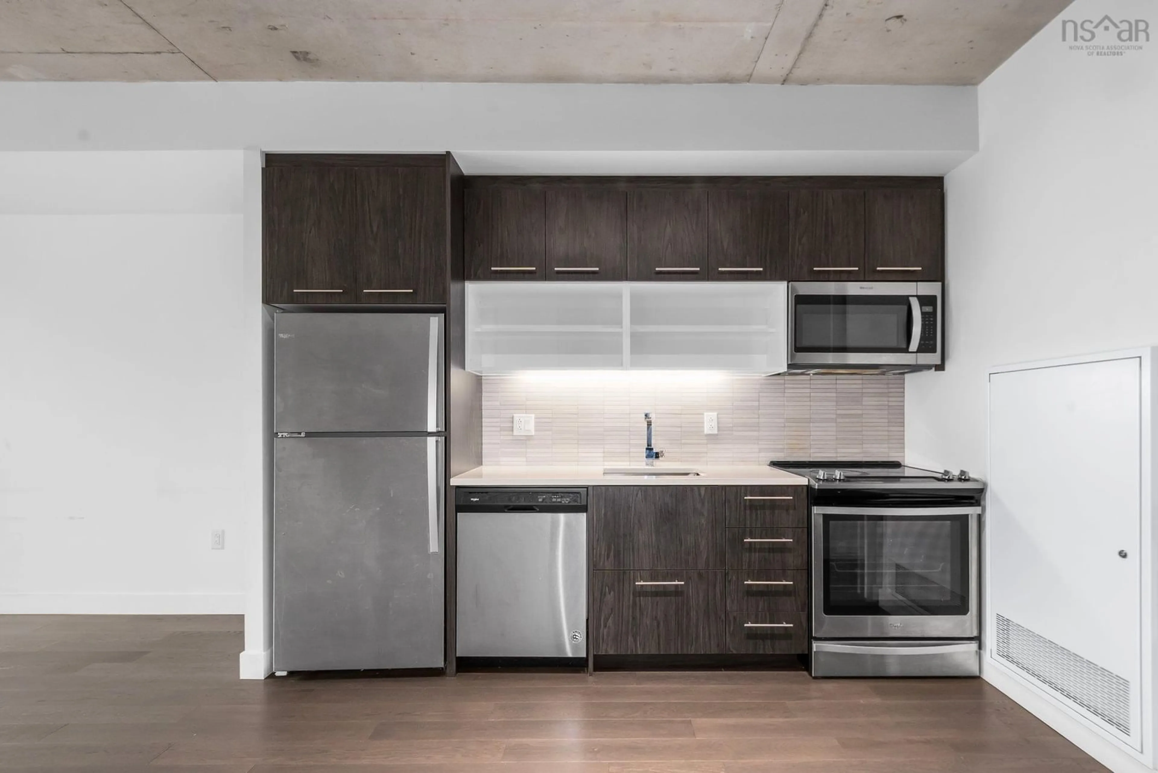 Standard kitchen, unknown for 1048 Wellington St #312, Halifax Nova Scotia B3H 0C2