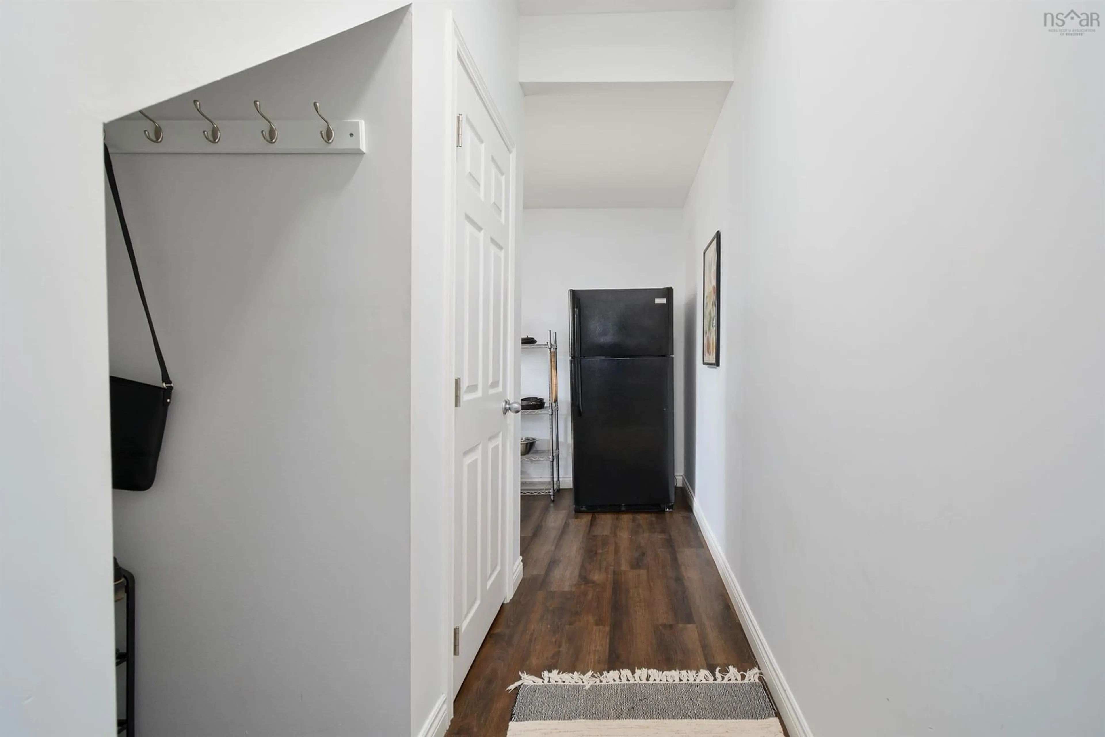 Indoor entryway for 15-17 Ferris St, Whitney Pier Nova Scotia B1N 2M9