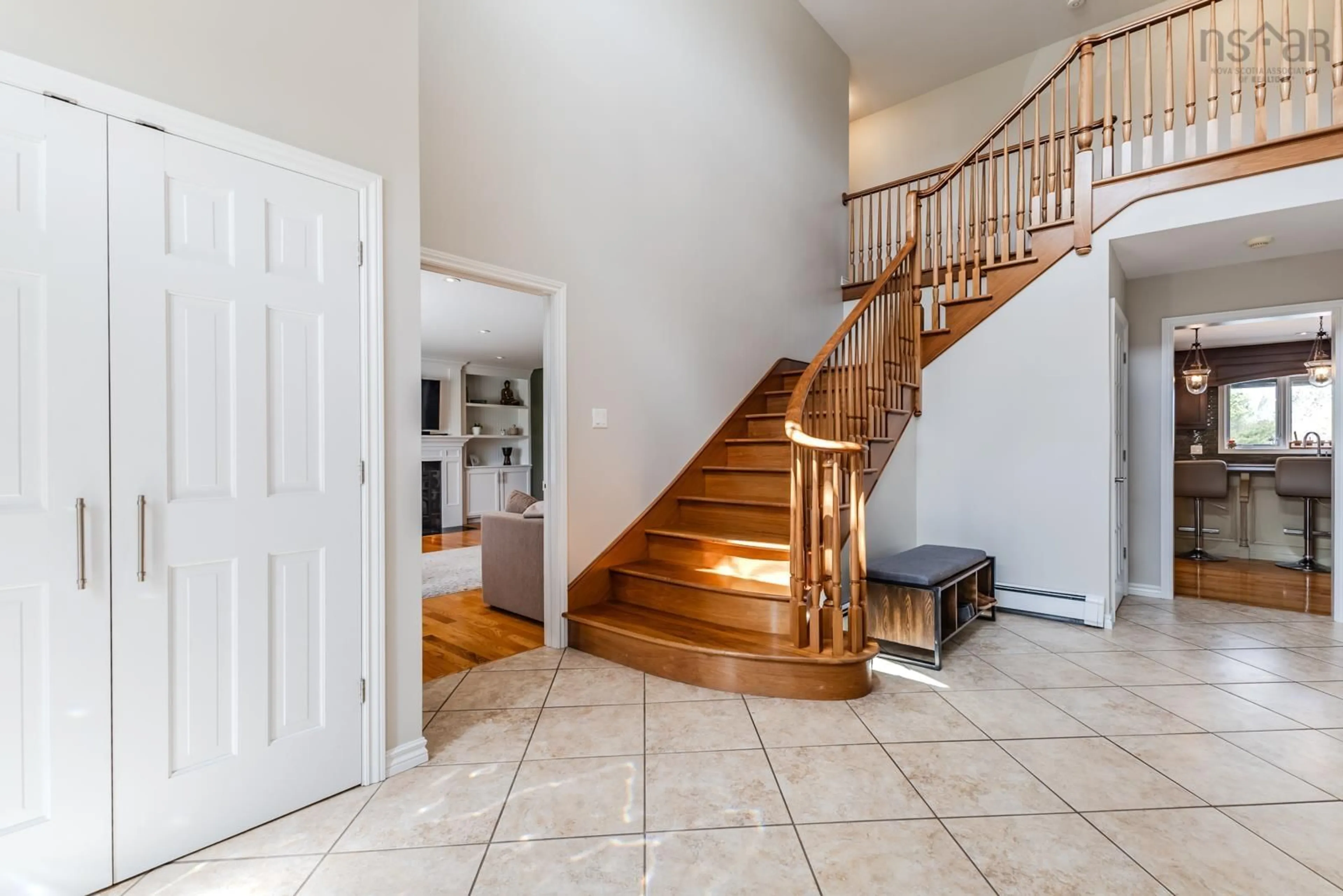 Indoor foyer for 252 Blue Heron Dr., New Glasgow Nova Scotia B2H 5Z3