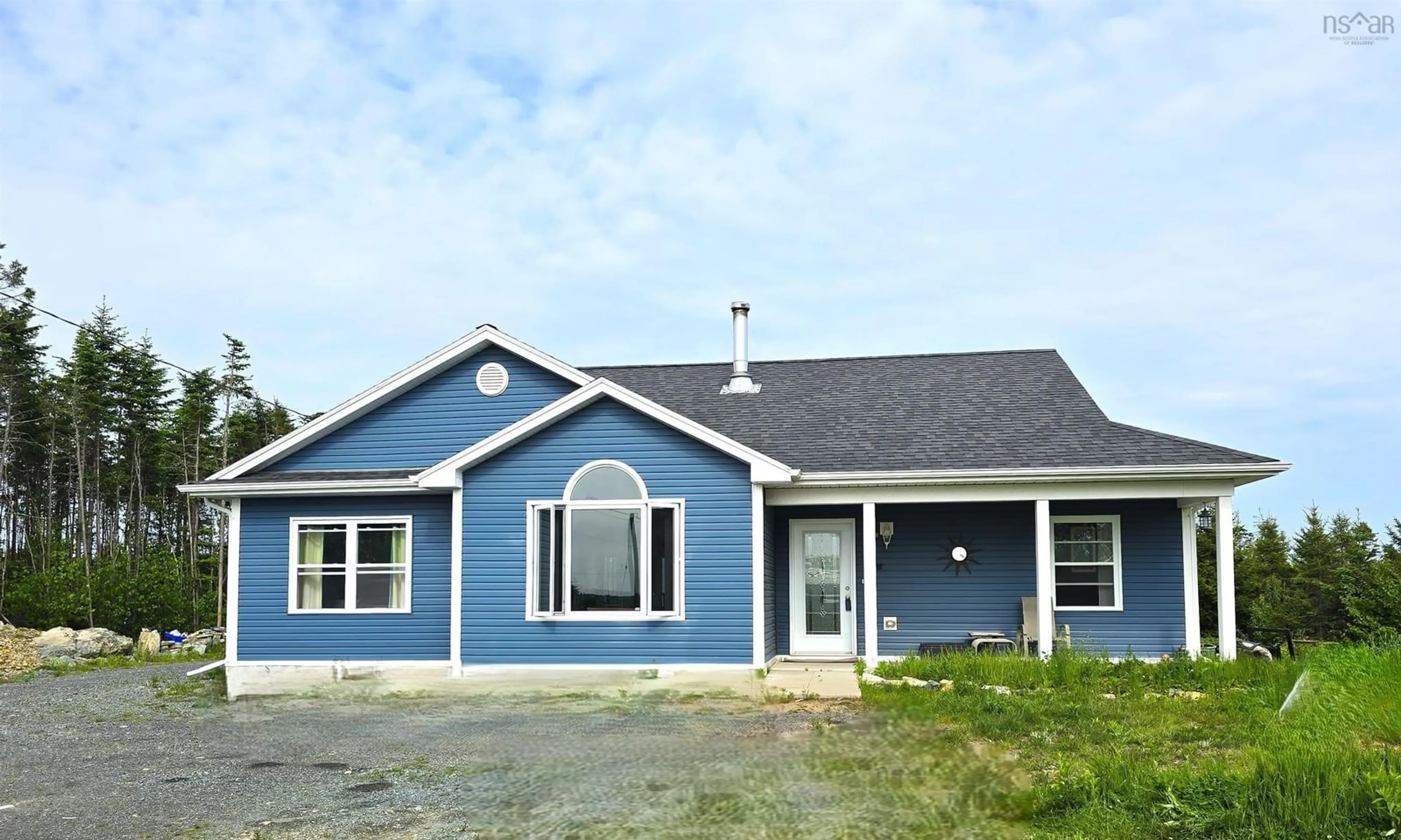 Home with vinyl exterior material, building for 281 Heselton Dr, Ostrea Lake Nova Scotia B0J 2L0