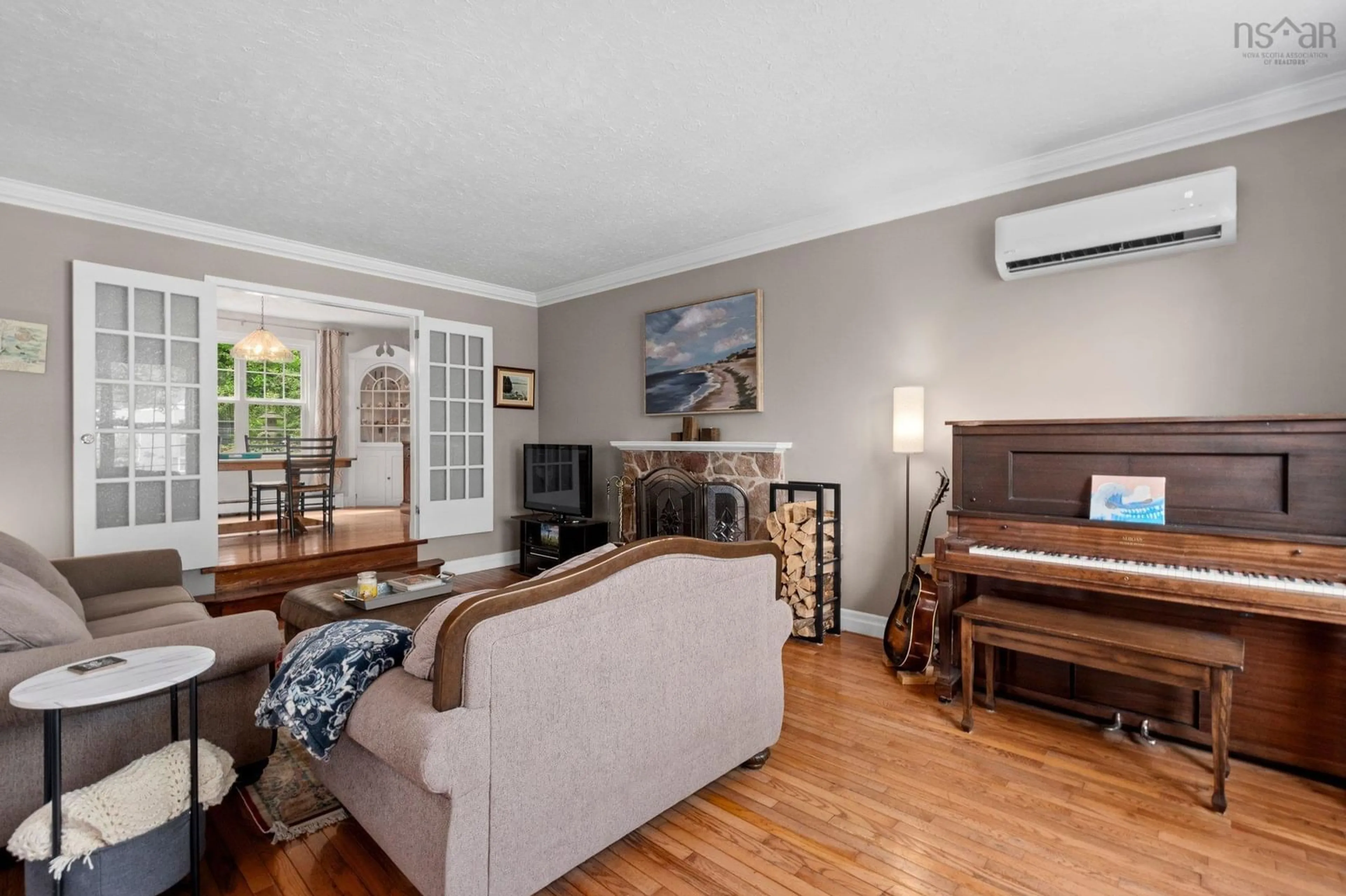 Living room with furniture, unknown for 111 Bayview Road, Halifax Nova Scotia B3M 1P1