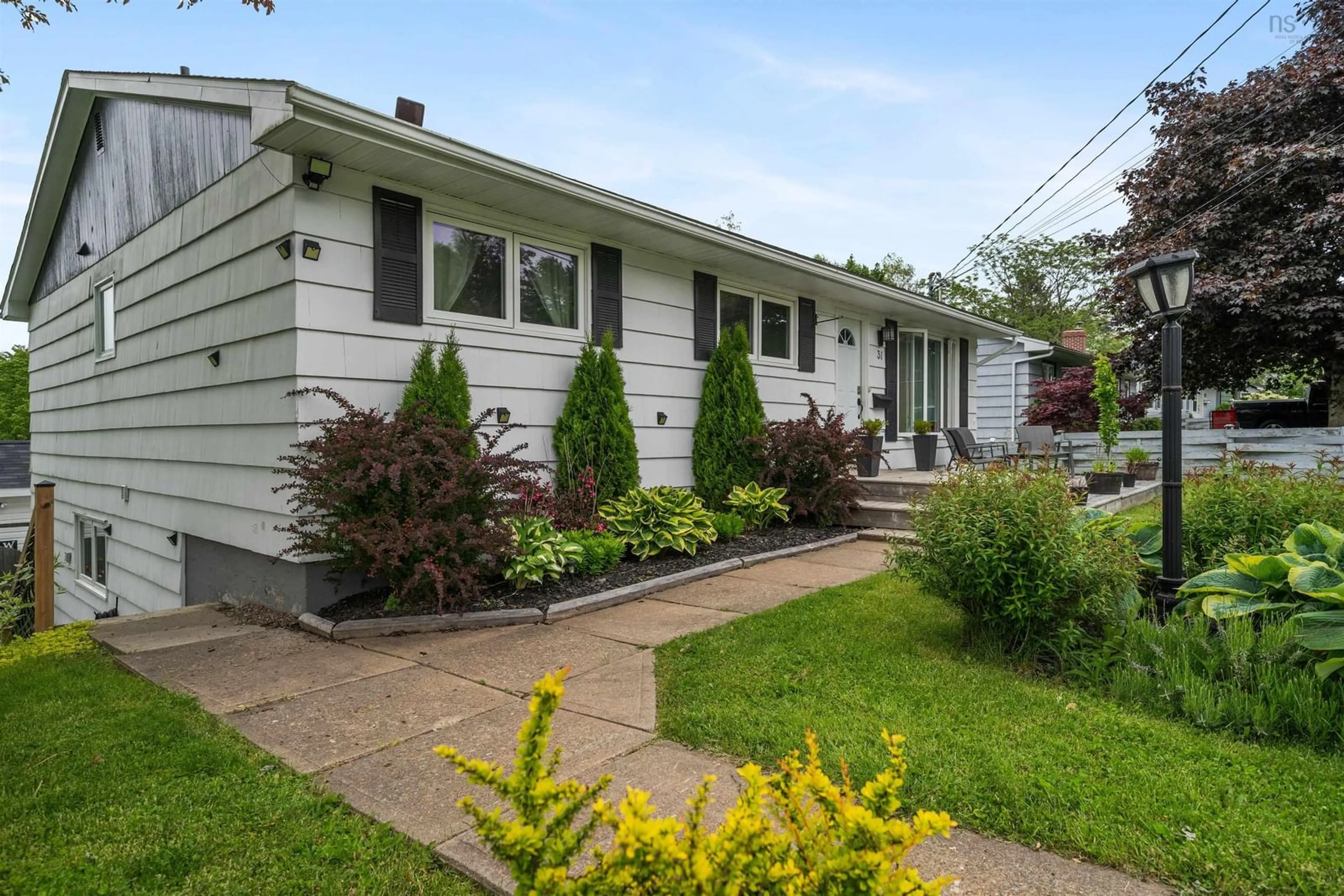 Unknown for 31 Ridge Ave, Lower Sackville Nova Scotia B4C 2L5