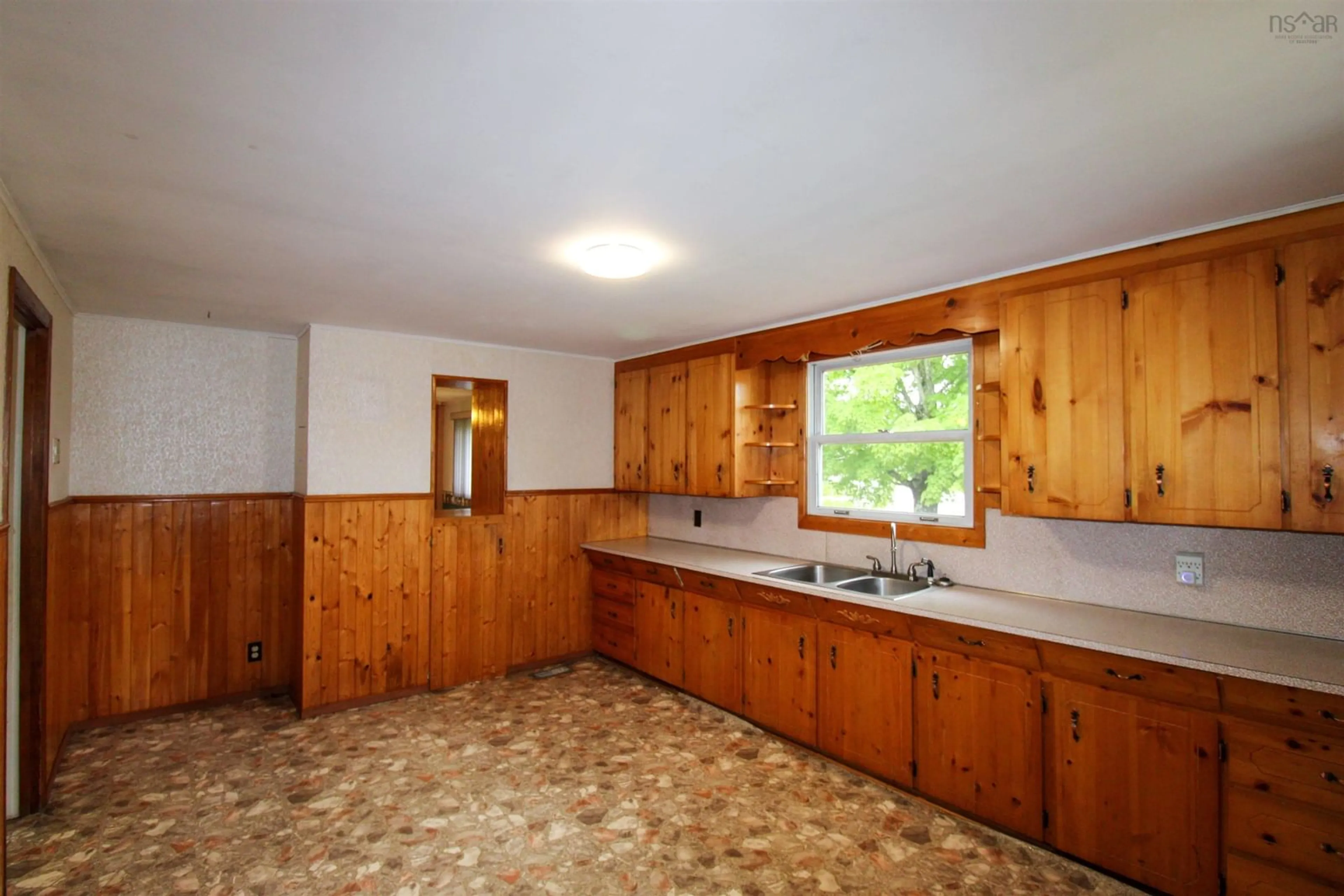 Standard kitchen, unknown for 1817 Highway 311 Hwy, Central North River Nova Scotia B6L 6G1
