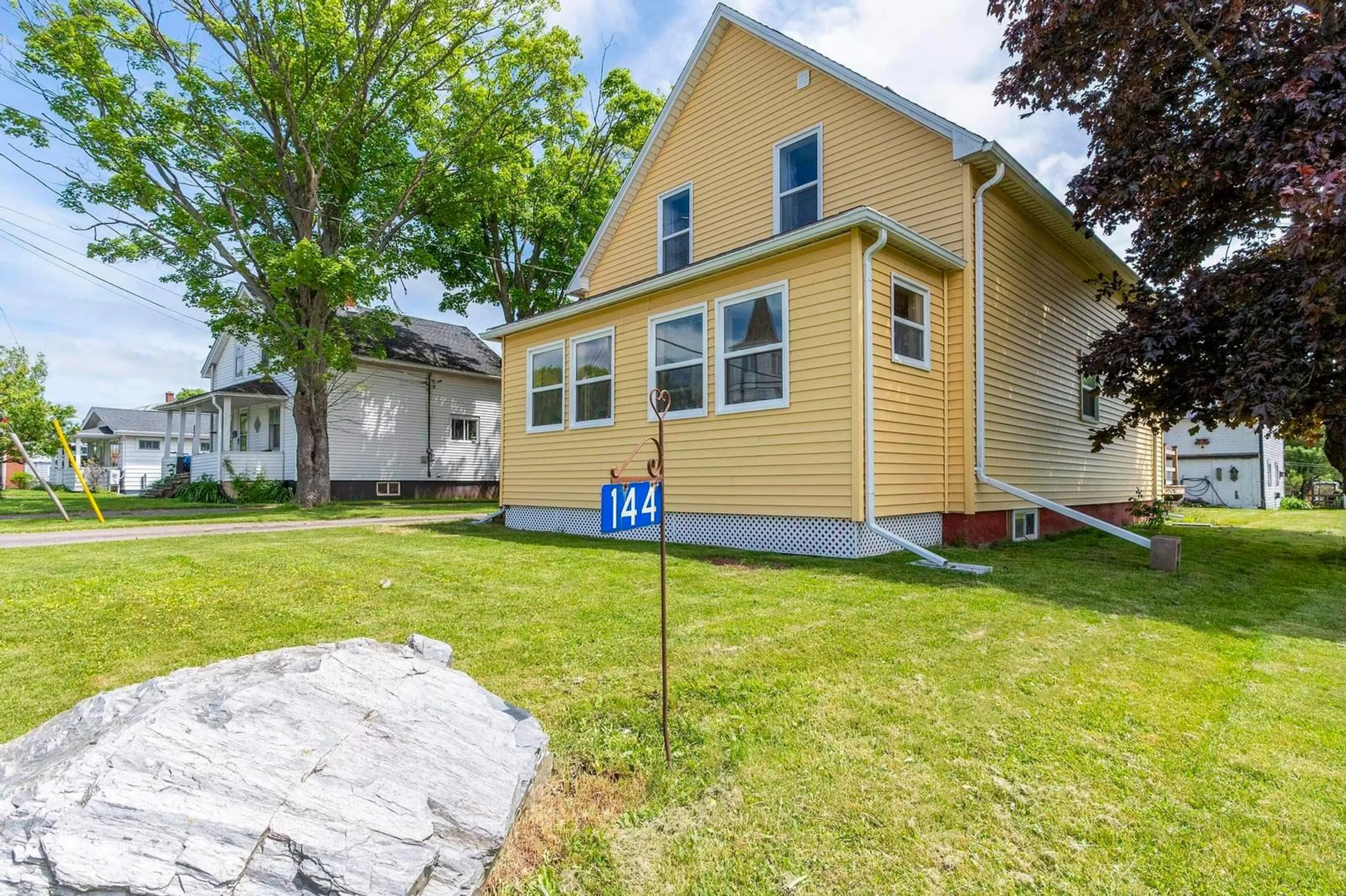 Home with vinyl exterior material, street for 144 Pictou Rd, Valley Nova Scotia B2N 2S8