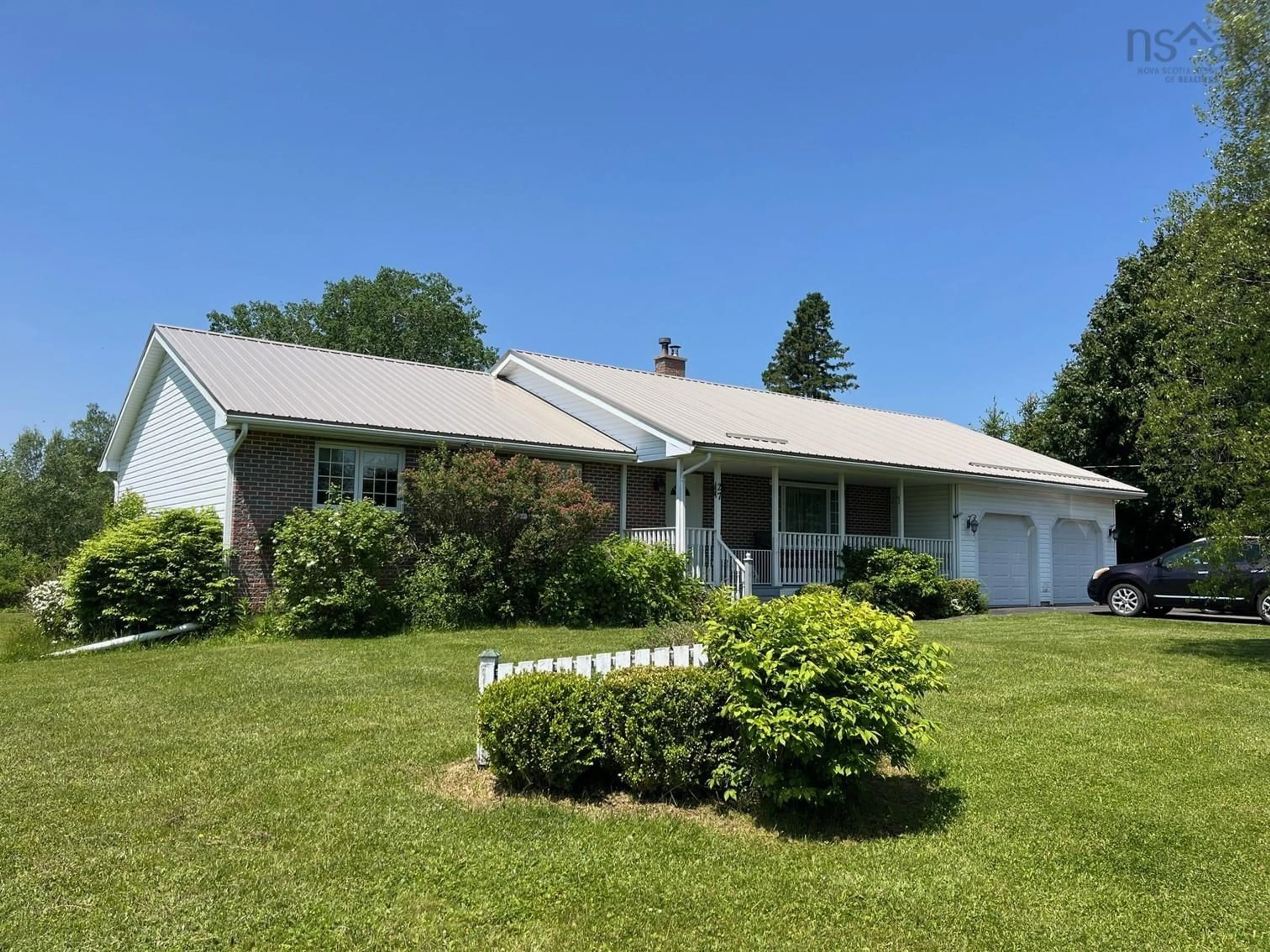 Home with vinyl exterior material, unknown for 27 Sunnybrook Dr, Onslow Mountain Nova Scotia B6L 6T7