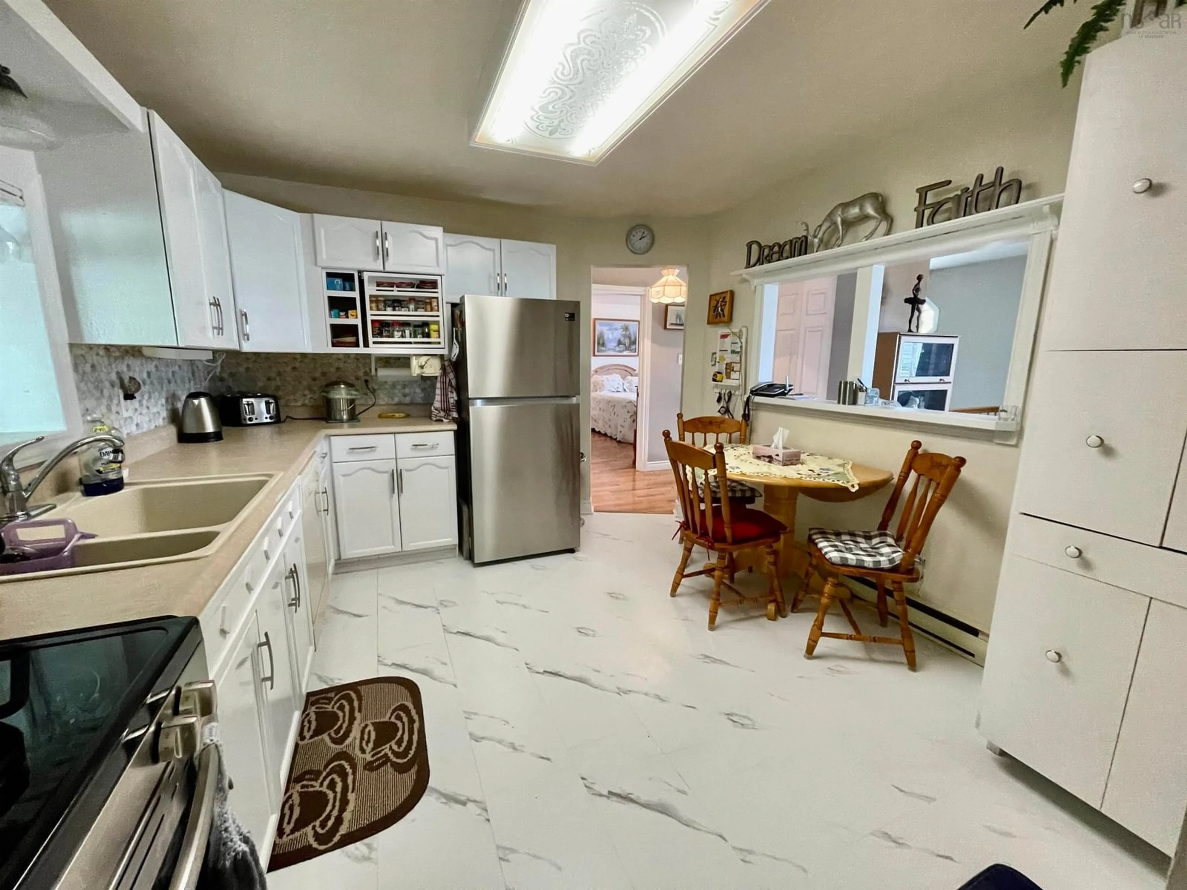 Open concept kitchen, ceramic/tile floor for 61 Portland Estates Blvd West, Dartmouth Nova Scotia B2W 6E5