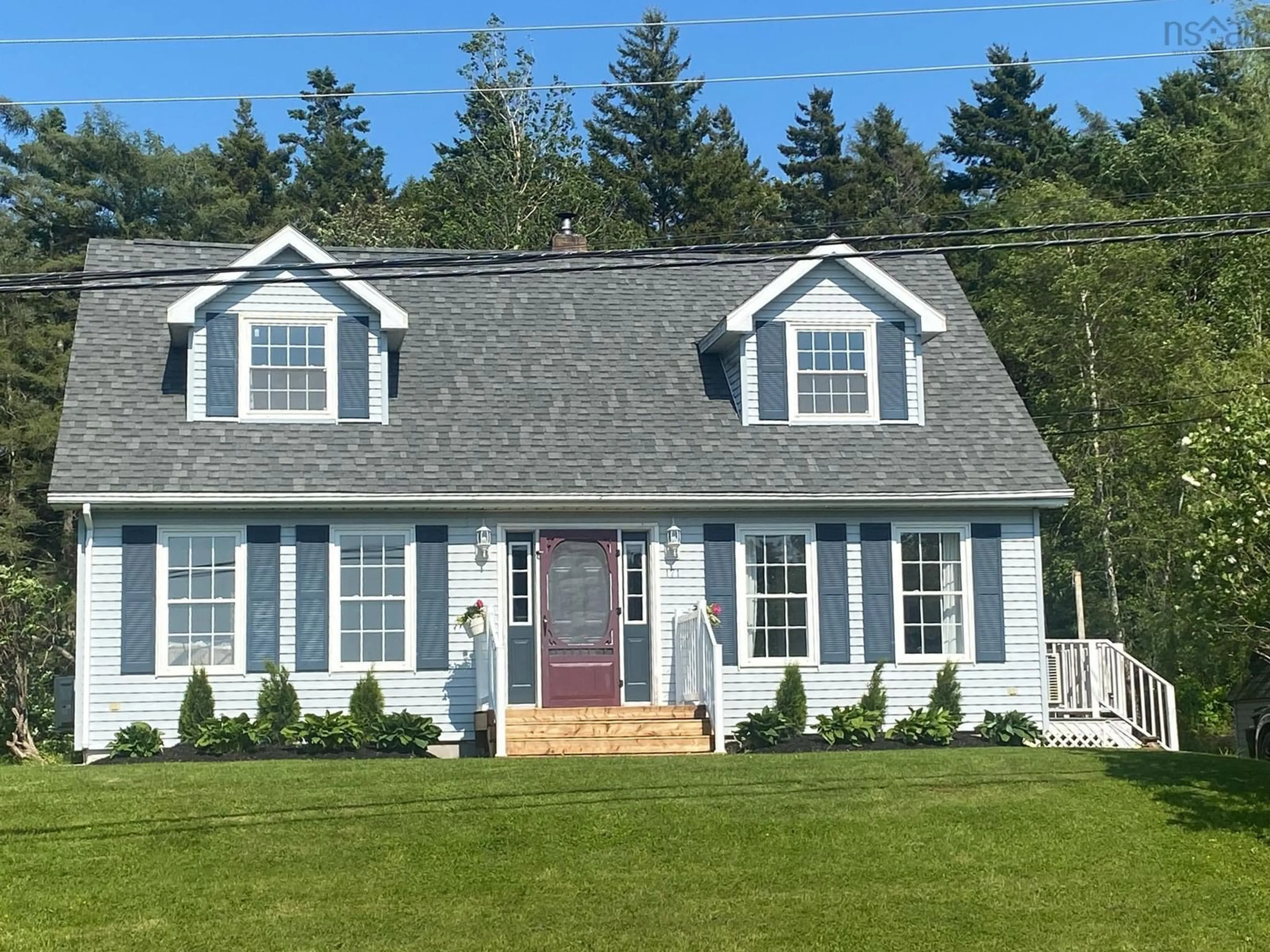 Home with vinyl exterior material, street for 171 Kent Rd, Lower Truro Nova Scotia B6L 1L3