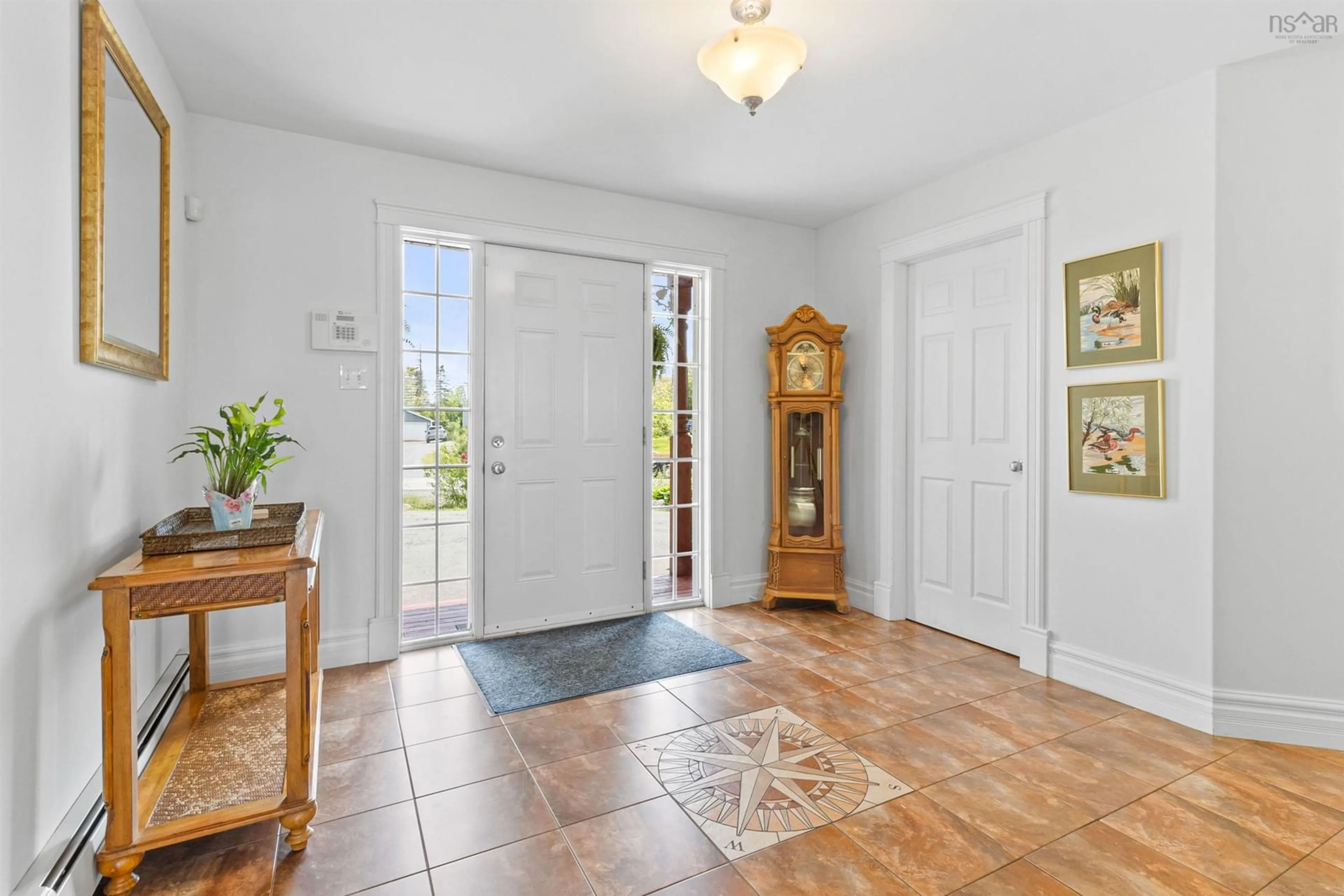 Indoor entryway for 168 Irisweg Dr, Brookside Nova Scotia B3T 2L2