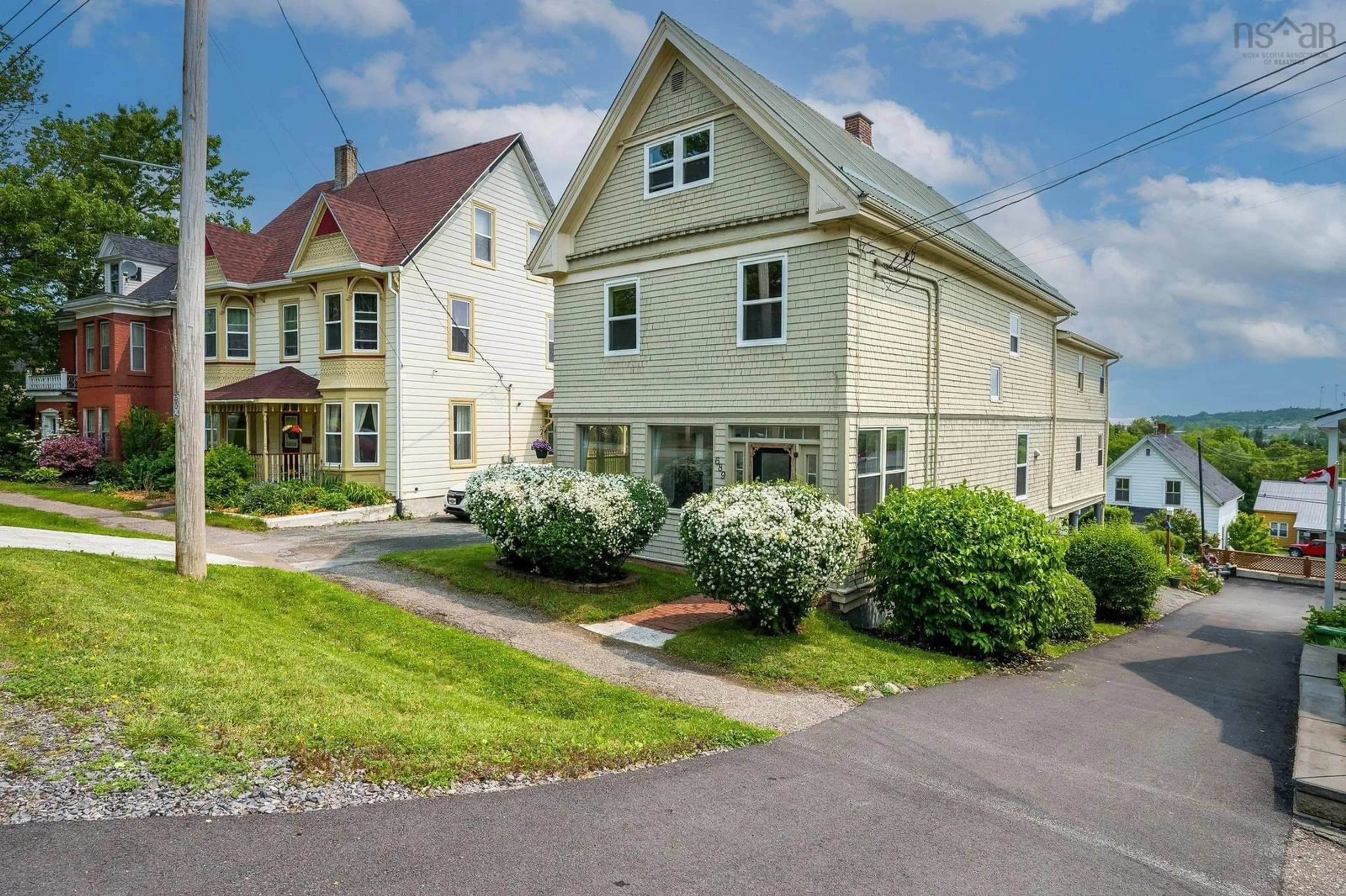 Unknown for 689 King St, Windsor Nova Scotia B0N 2T0