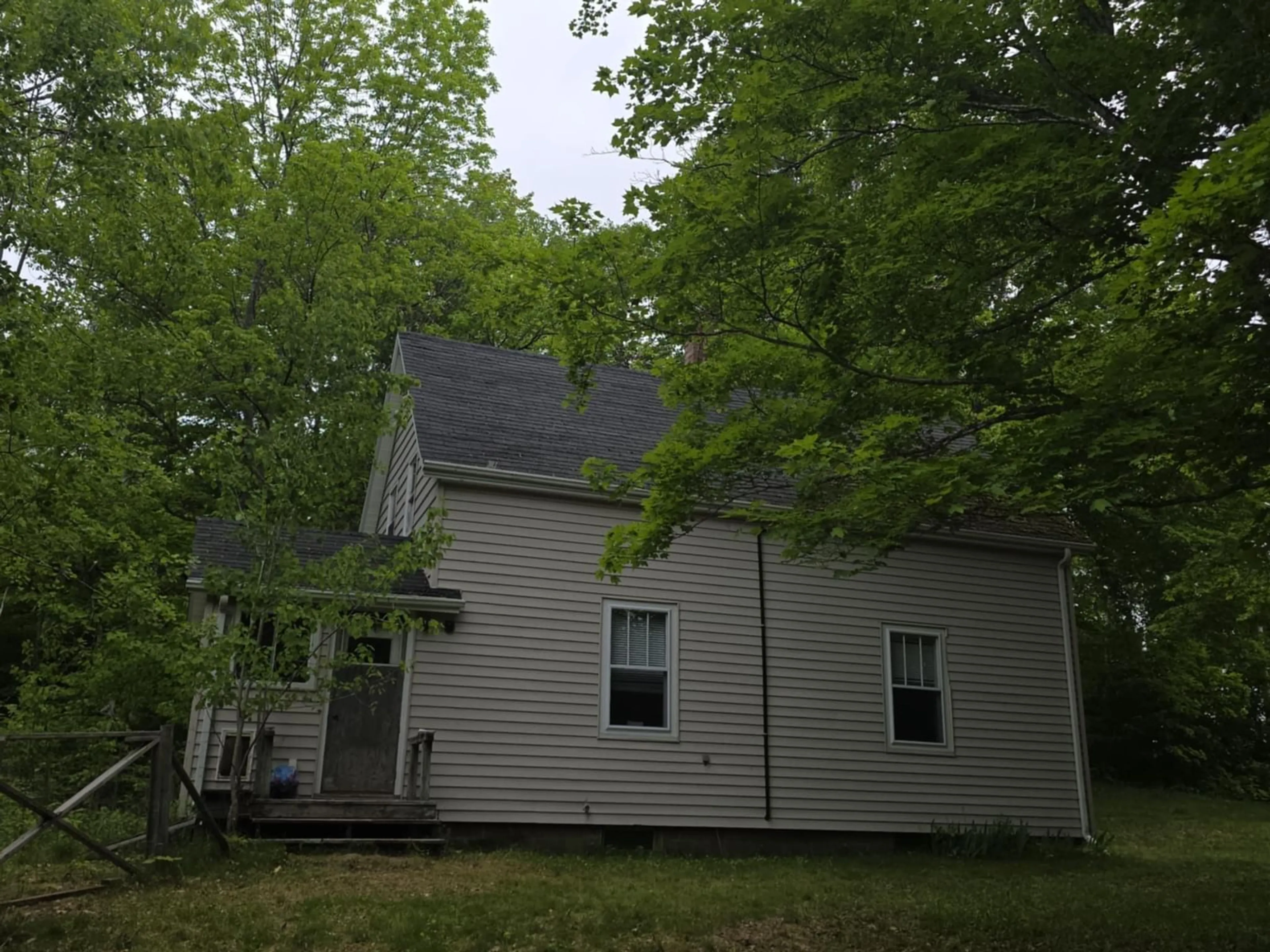 Unknown for 425 311 Loop Hwy, Waughs River Nova Scotia B0K 1V0