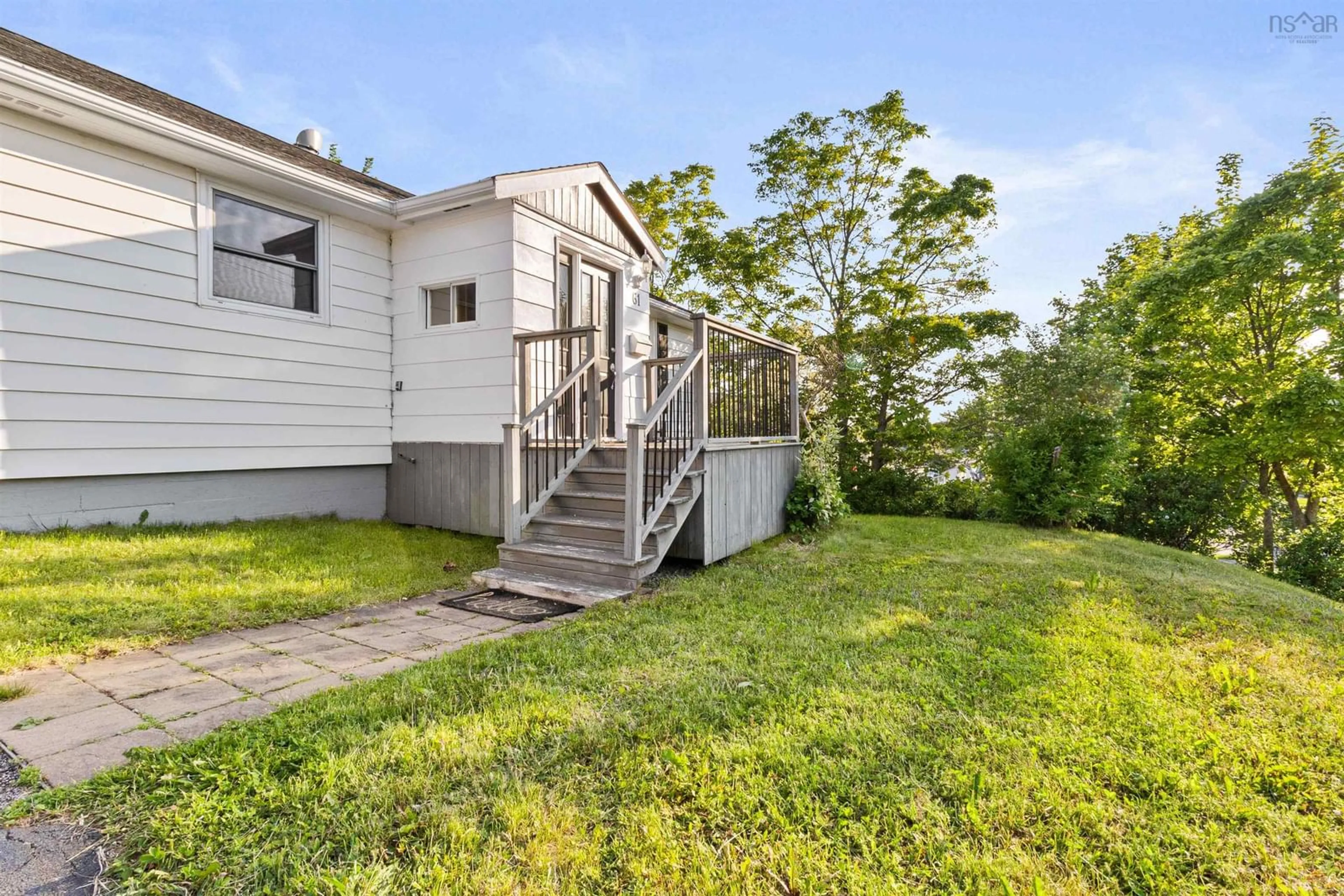 Patio, street for 61 Belle Vista Dr, Dartmouth Nova Scotia B2W 2X4