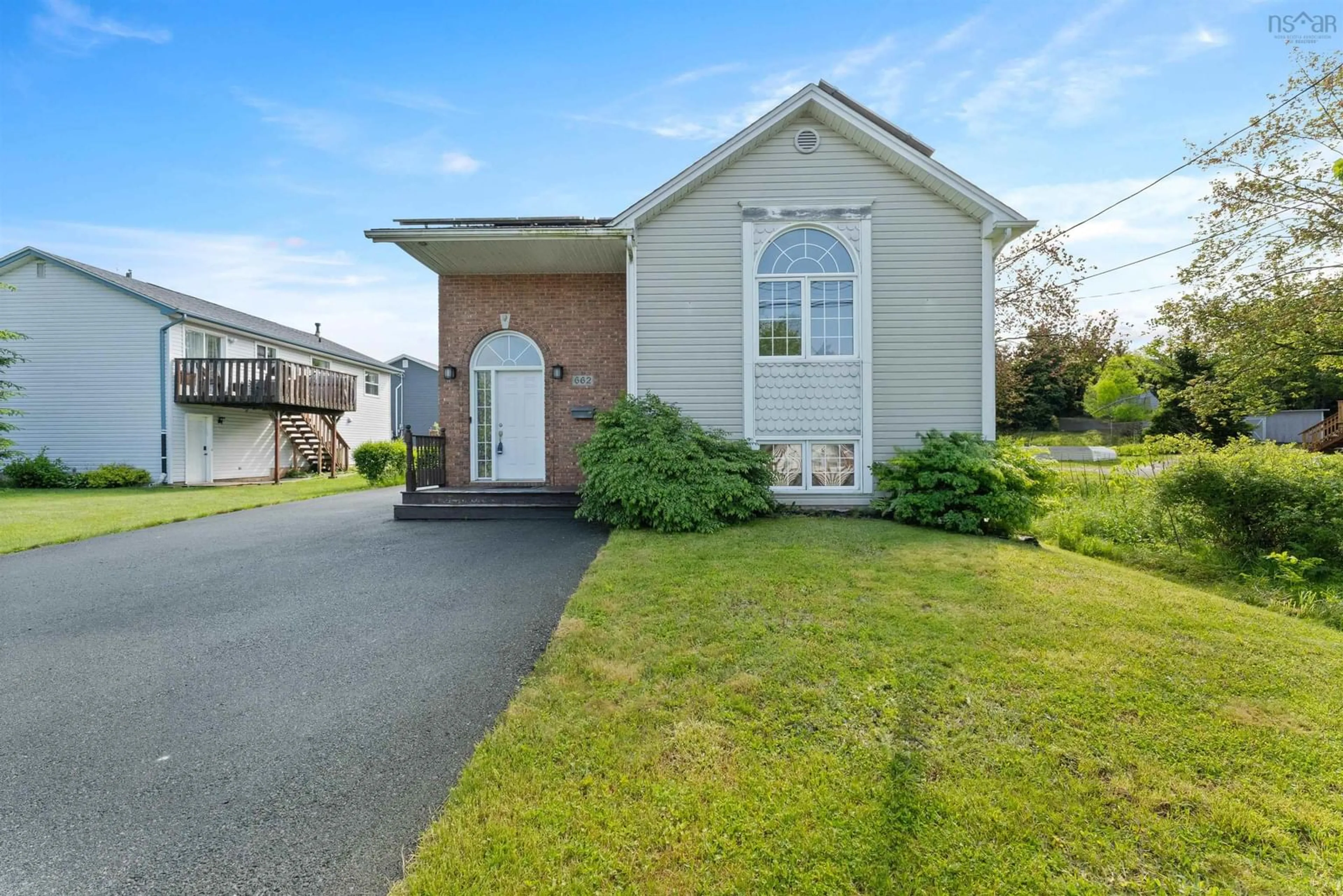 Home with vinyl exterior material, street for 662 Caldwell Rd, Dartmouth Nova Scotia B2V 1L1
