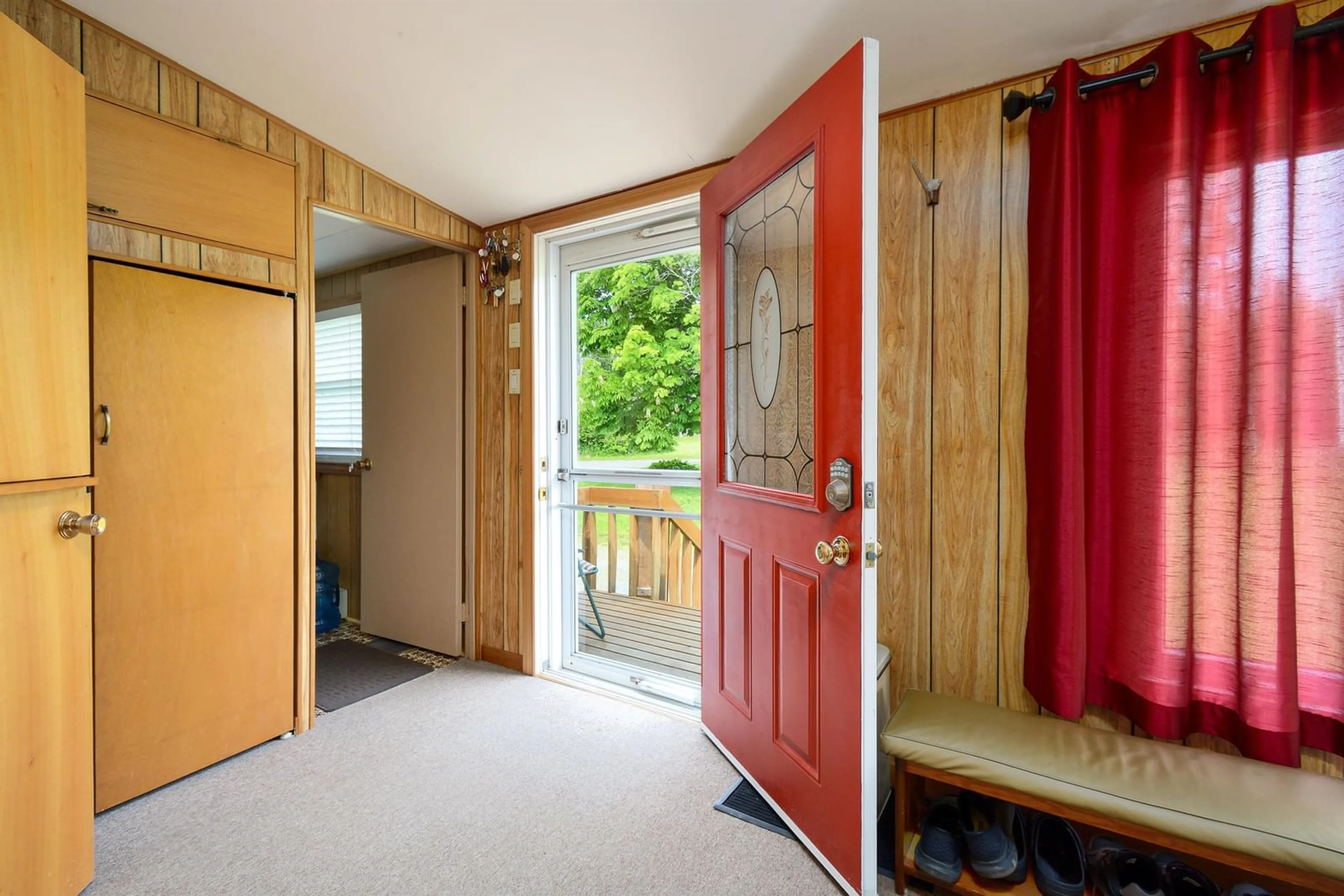Indoor entryway for 100 Barrington Lane, North Side East Bay Nova Scotia B1J 1H1