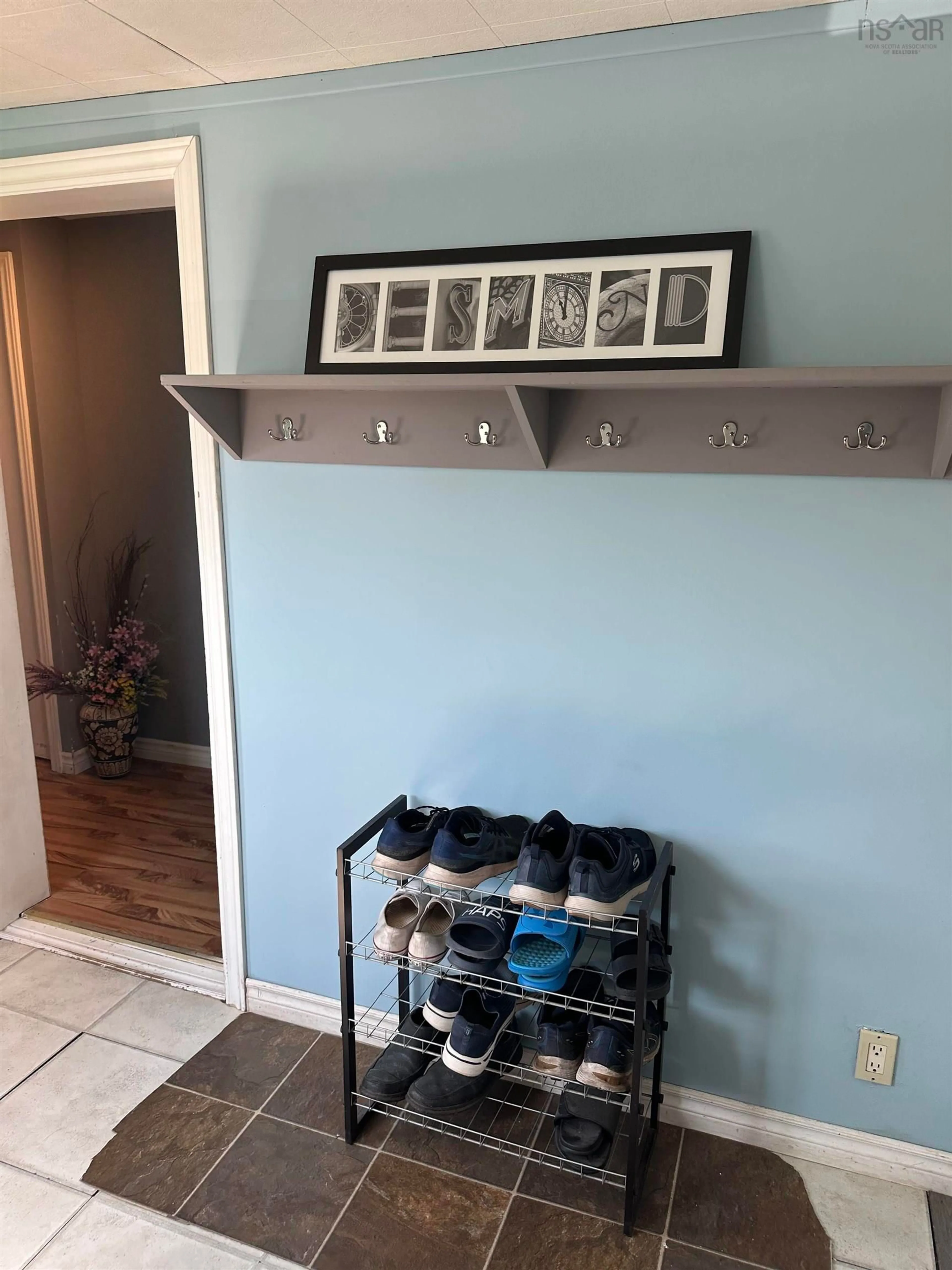 Indoor entryway for 2611 Antigonish Guysborough Road, Marydale Nova Scotia B0H 1X0