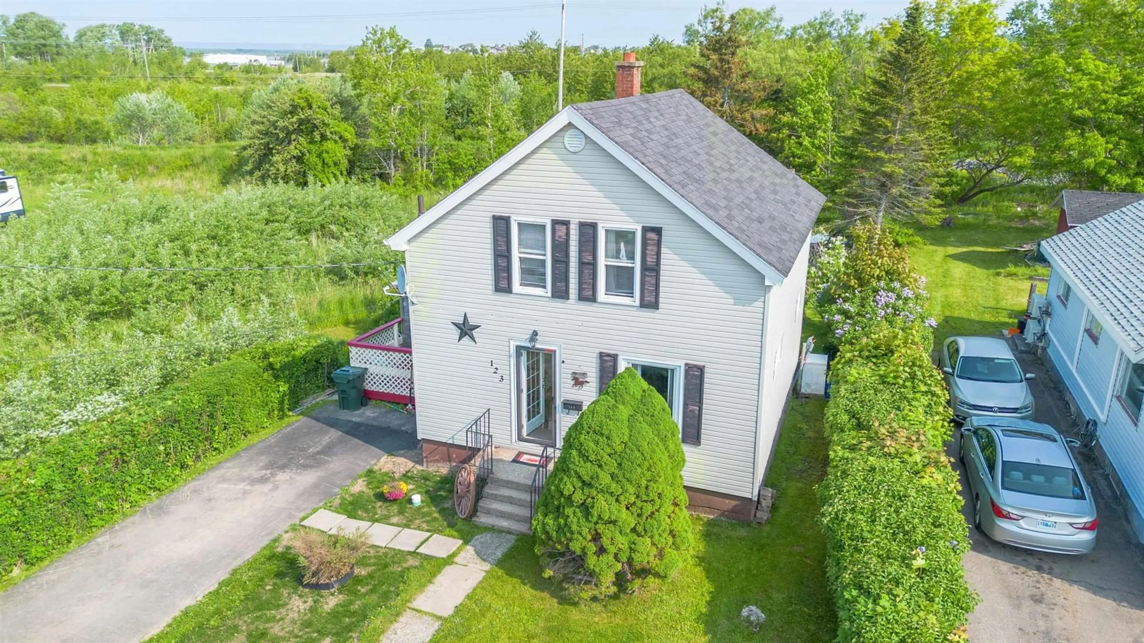 A pic from outside/outdoor area/front of a property/back of a property/a pic from drone, street for 123 Vulcan Ave, Sydney Nova Scotia B1P 5W3