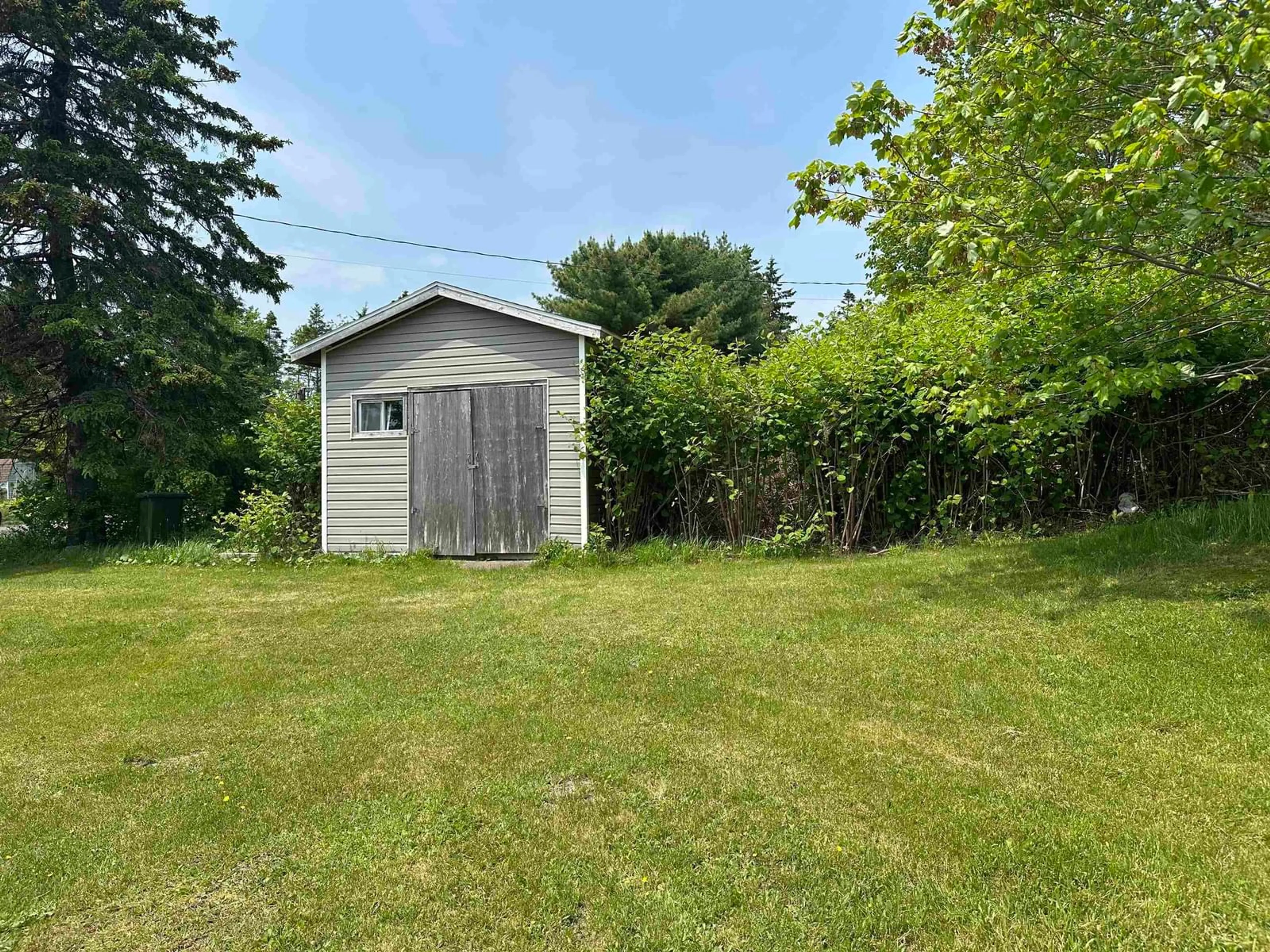 Shed for 6 Lake Road, Sheet Harbour Nova Scotia B0J 3B0